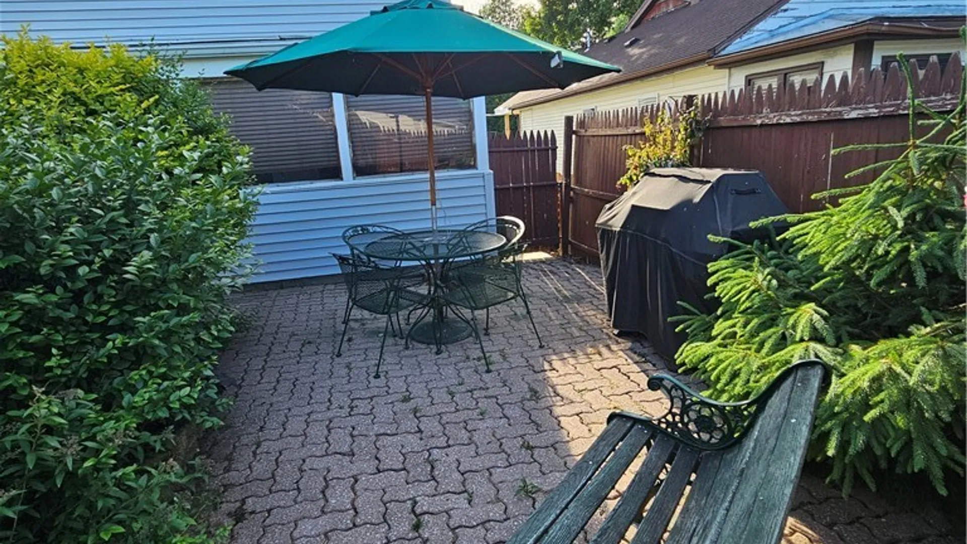 Property at 5791 Elmhurst Road, Hamburg, NY 14085 4