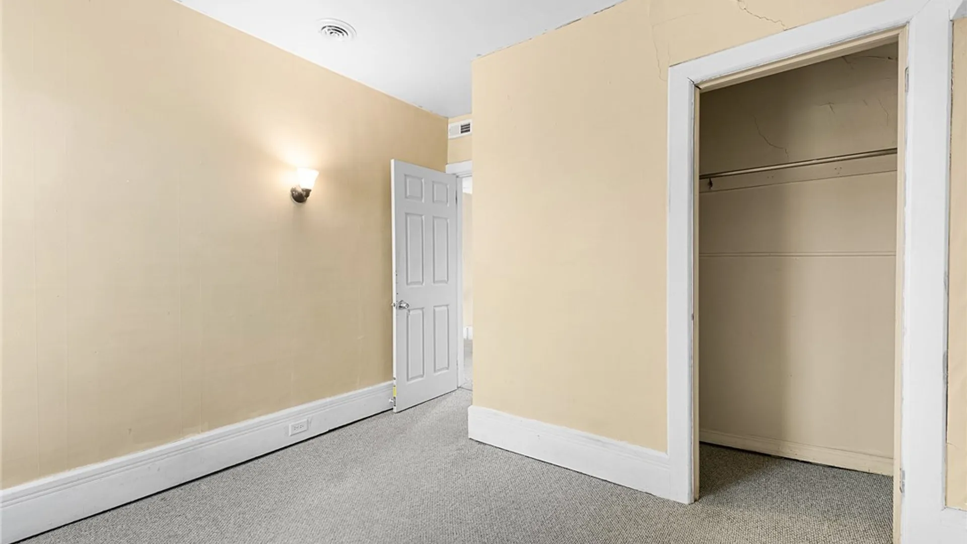 Property at 15 W Northrup Place, Buffalo, NY 14214 27