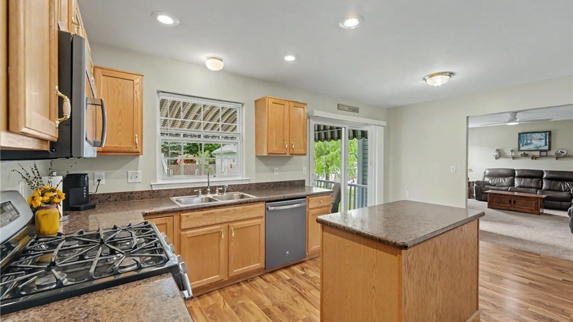 Property at 6902 Kimberly Lane, Evans, NY 14047 6