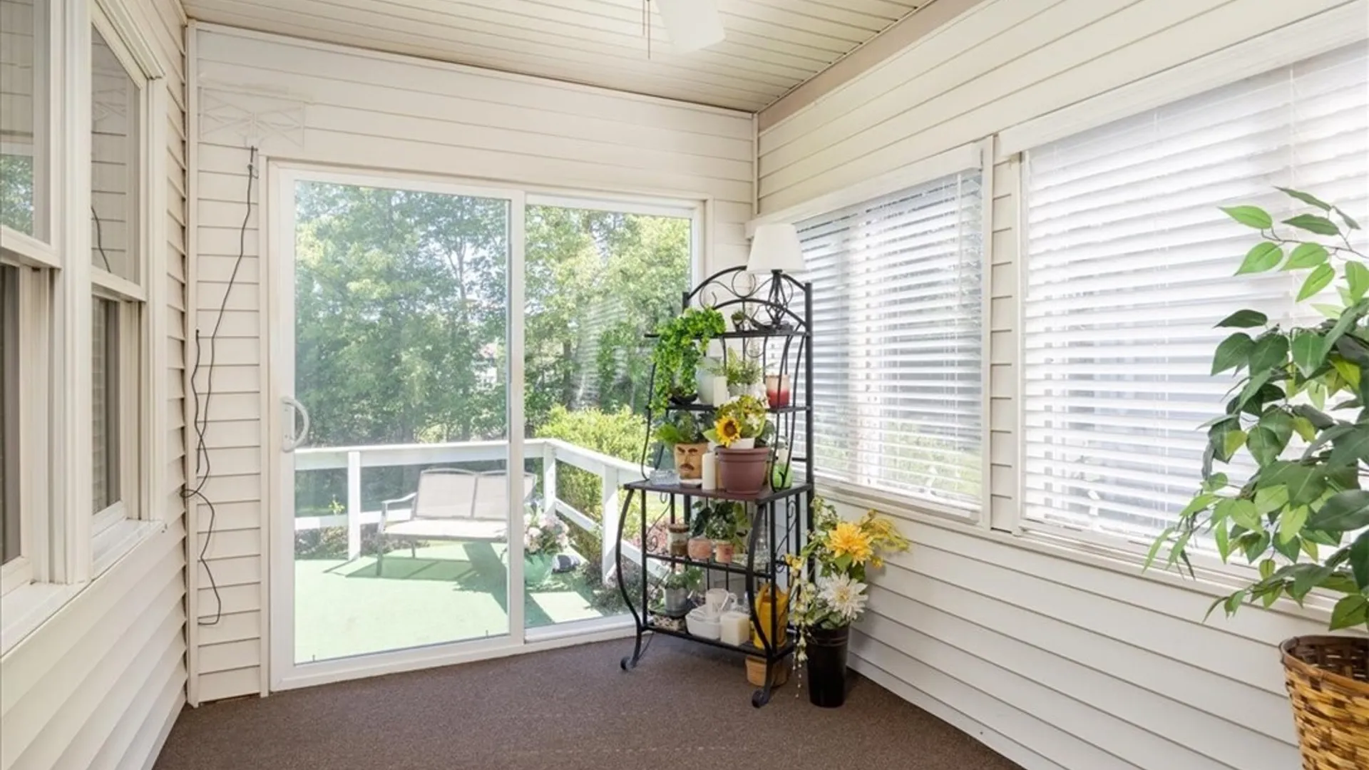 Property at 125 Blacksmith Drive, Amherst, NY 14051 13