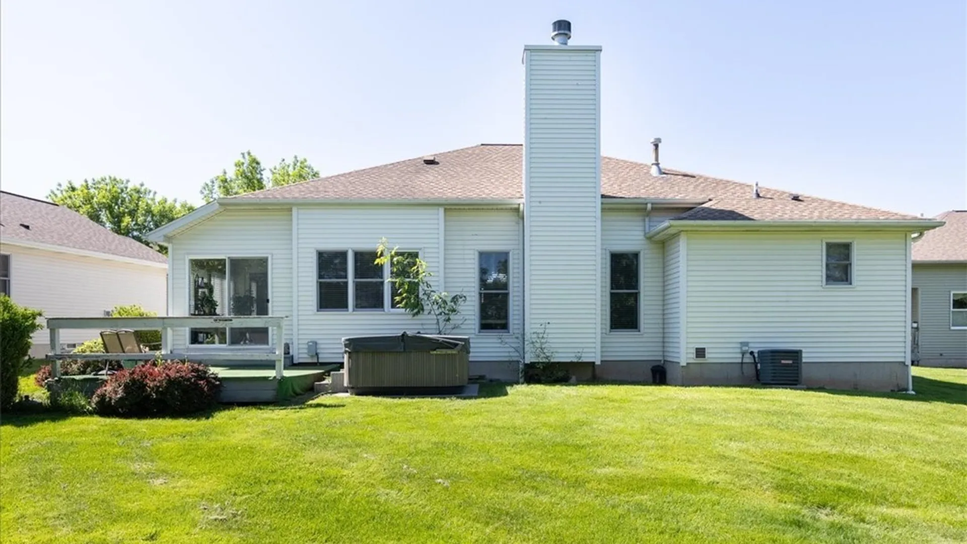 Property at 125 Blacksmith Drive, Amherst, NY 14051 21