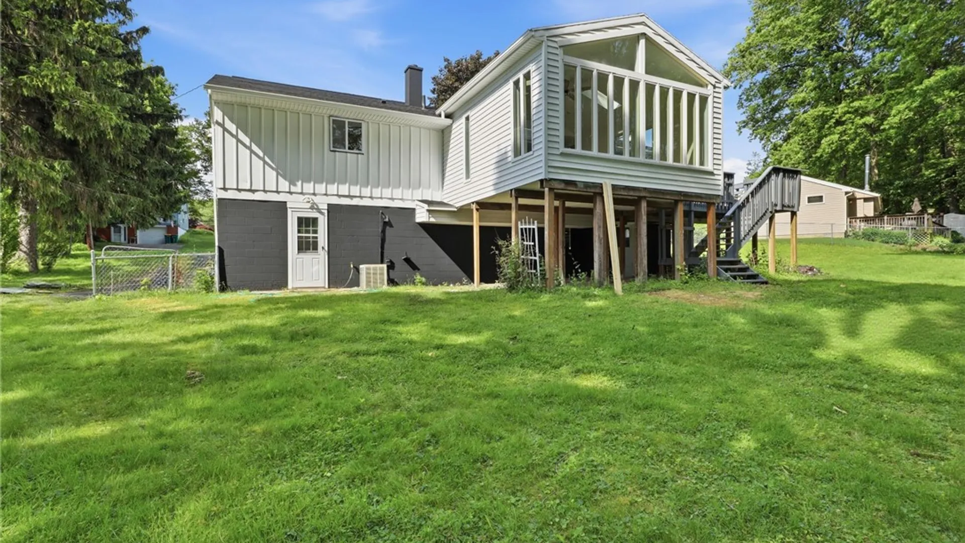 Property at 40 Oak Hill, Perinton, NY 14526 30