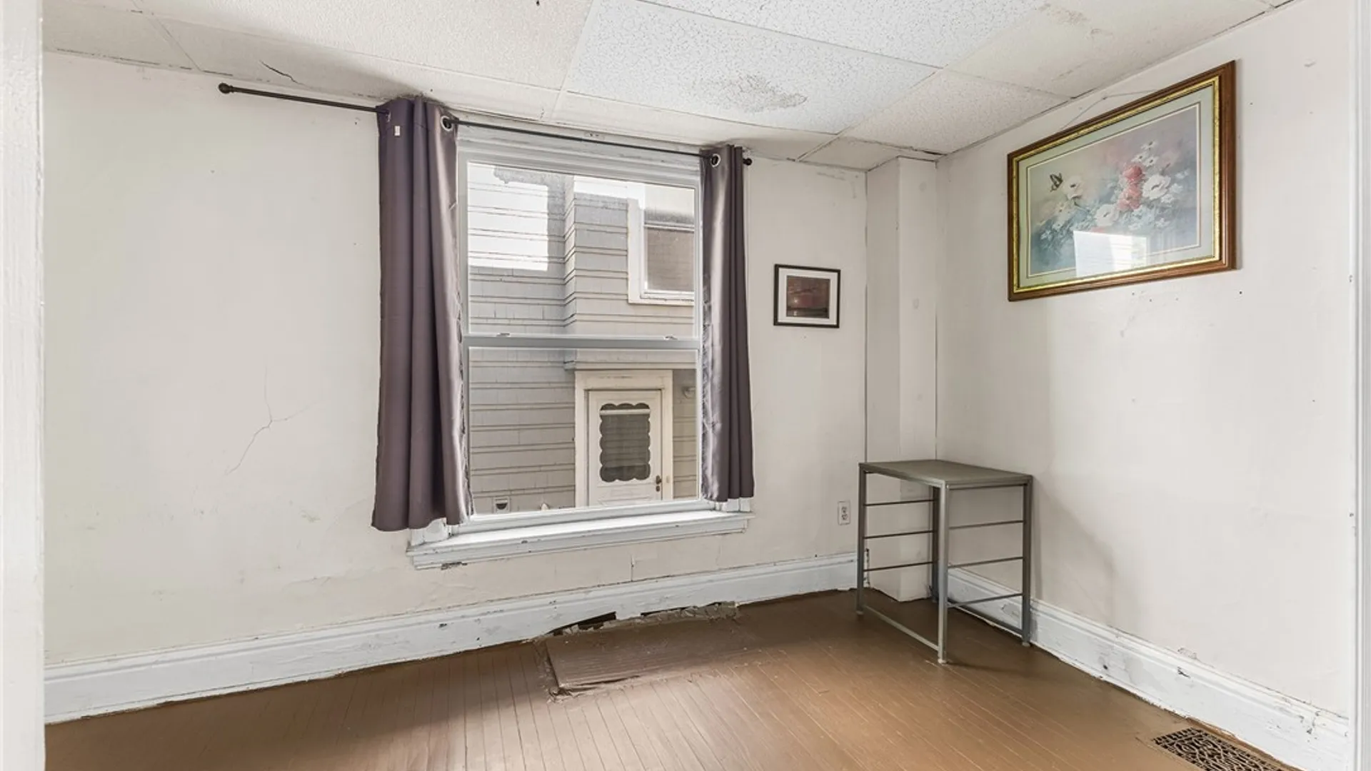 Property at 37 Northrup Place, Buffalo, NY 14214 11