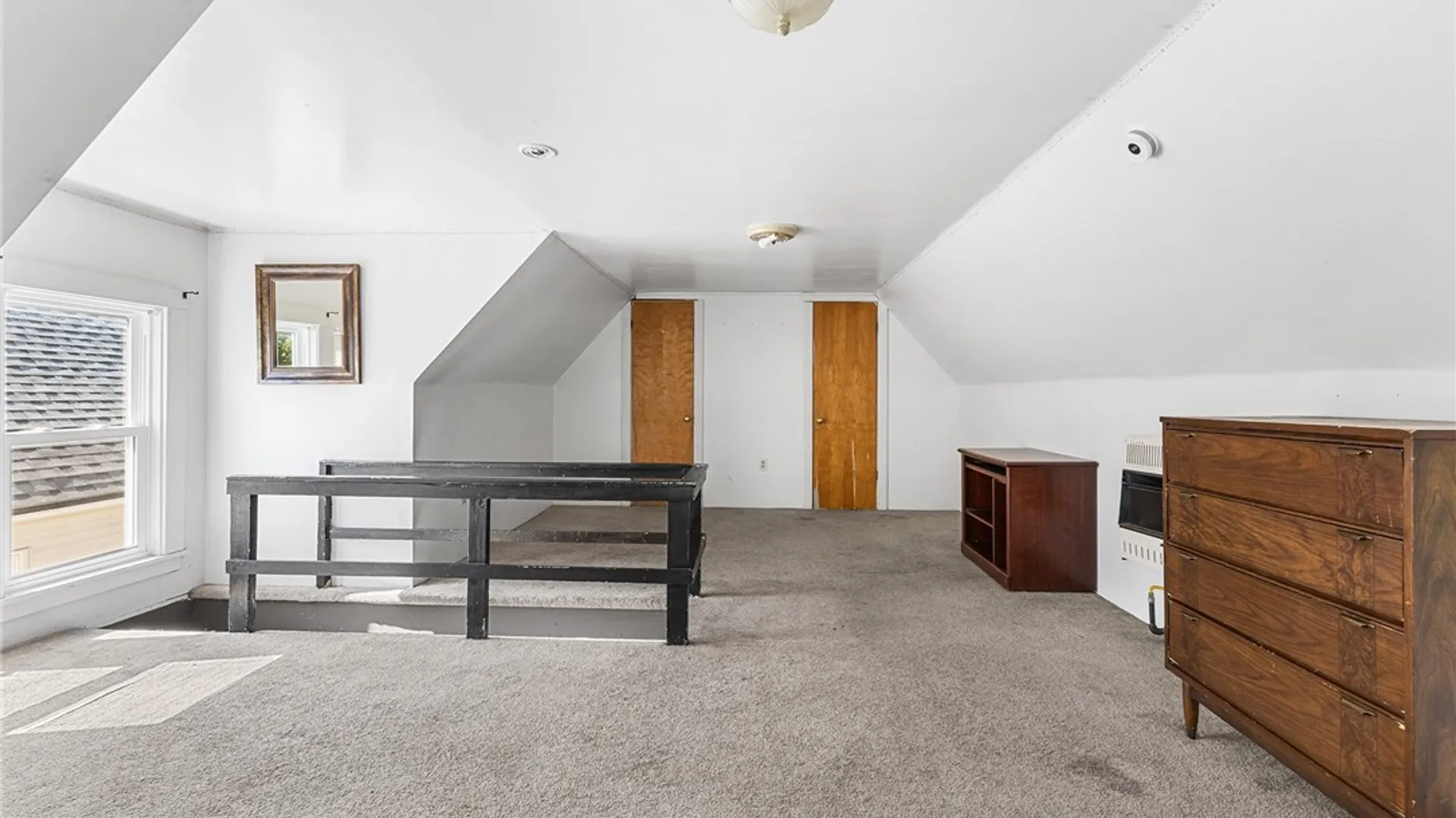 Property at 37 Northrup Place, Buffalo, NY 14214 28