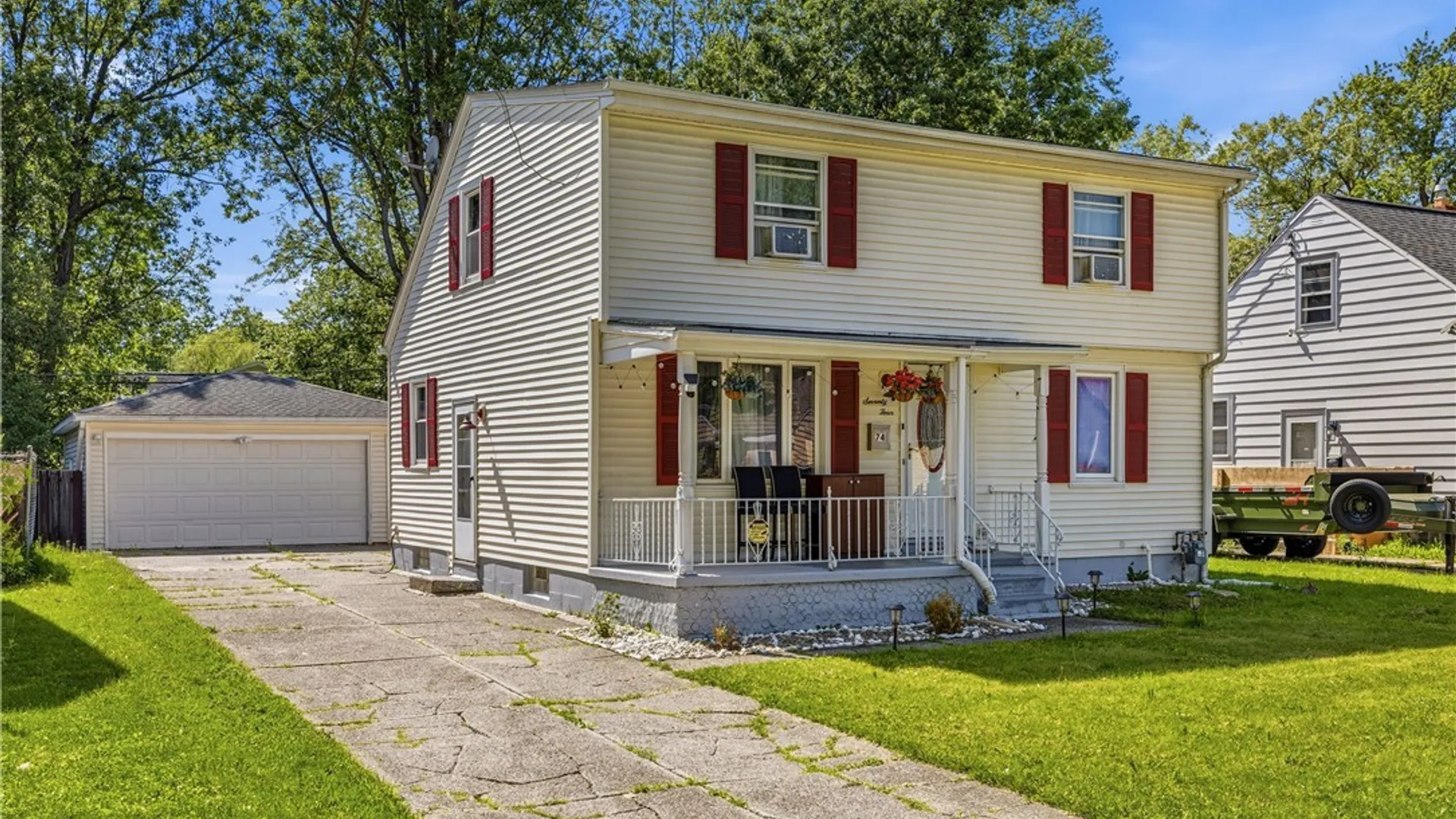 Property at 74 S Huxley Drive, Cheektowaga, NY 14225 2