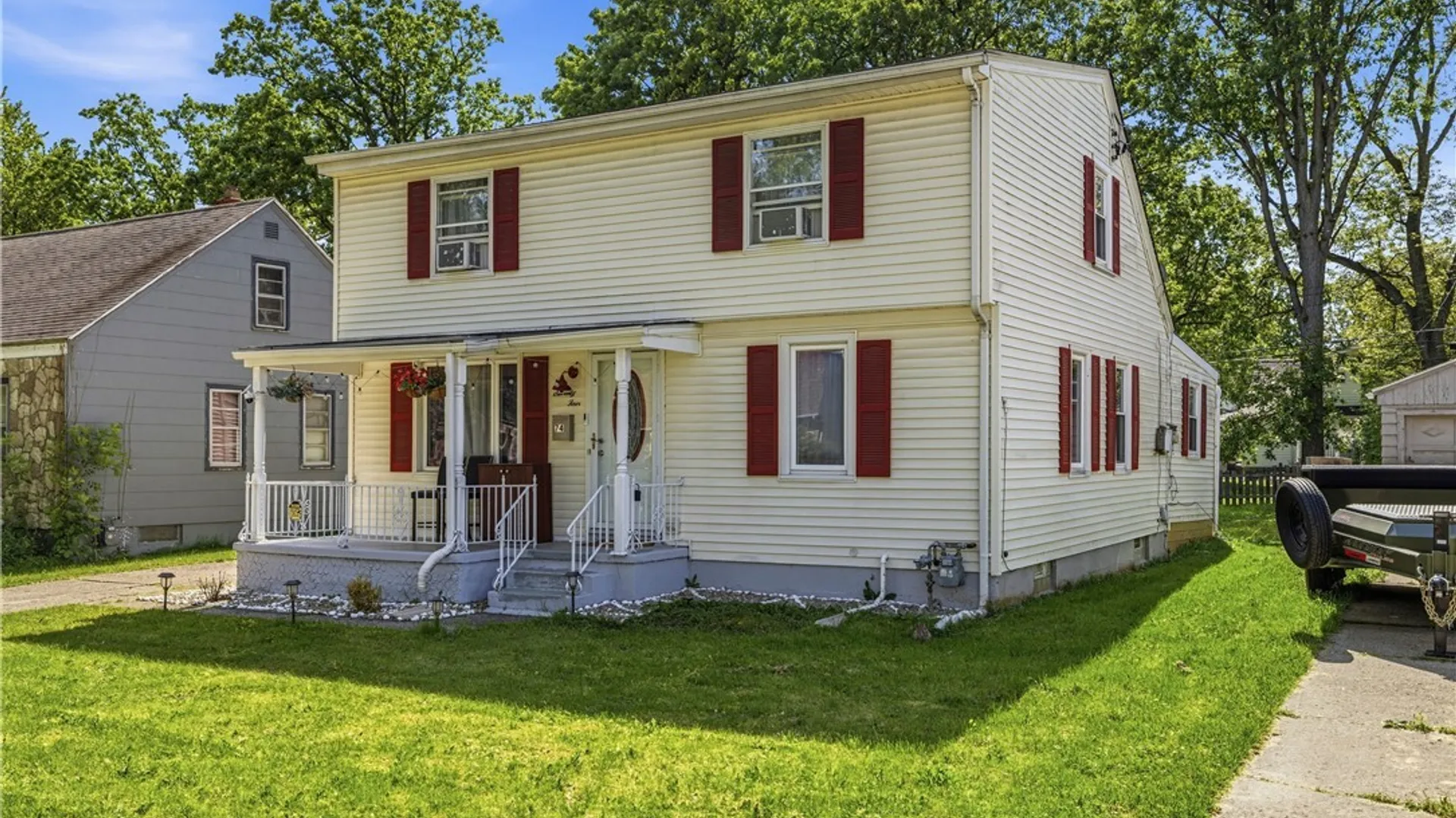 Property at 74 S Huxley Drive, Cheektowaga, NY 14225 3
