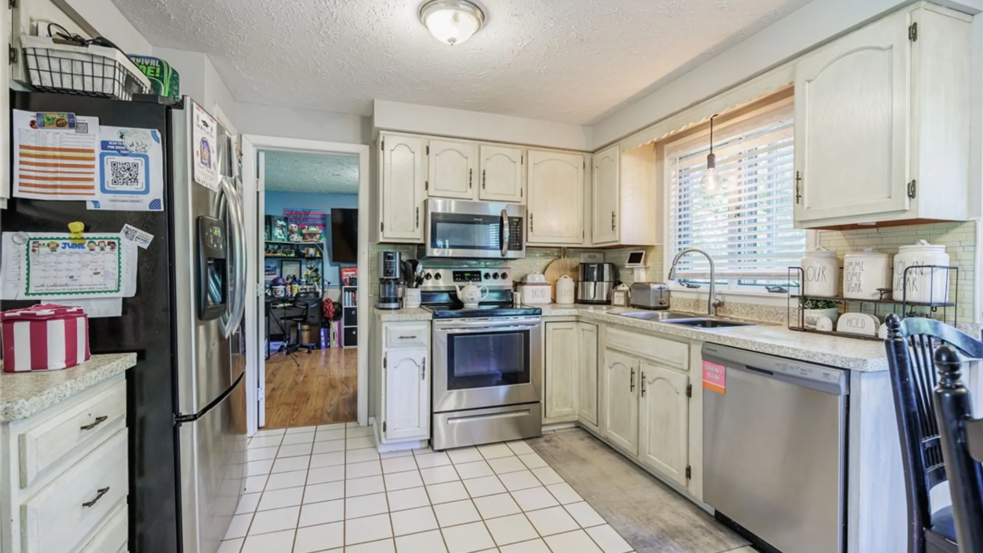 Property at 1010 Maiden Lane, Greece, NY 14615 15