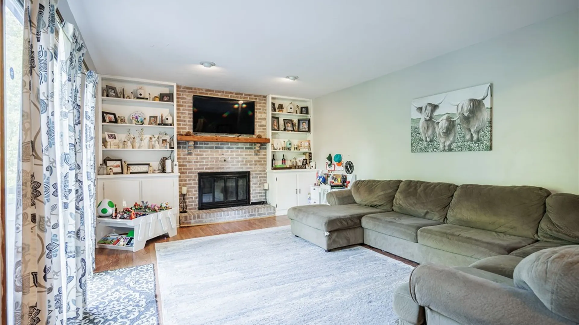 Property at 1010 Maiden Lane, Greece, NY 14615 18