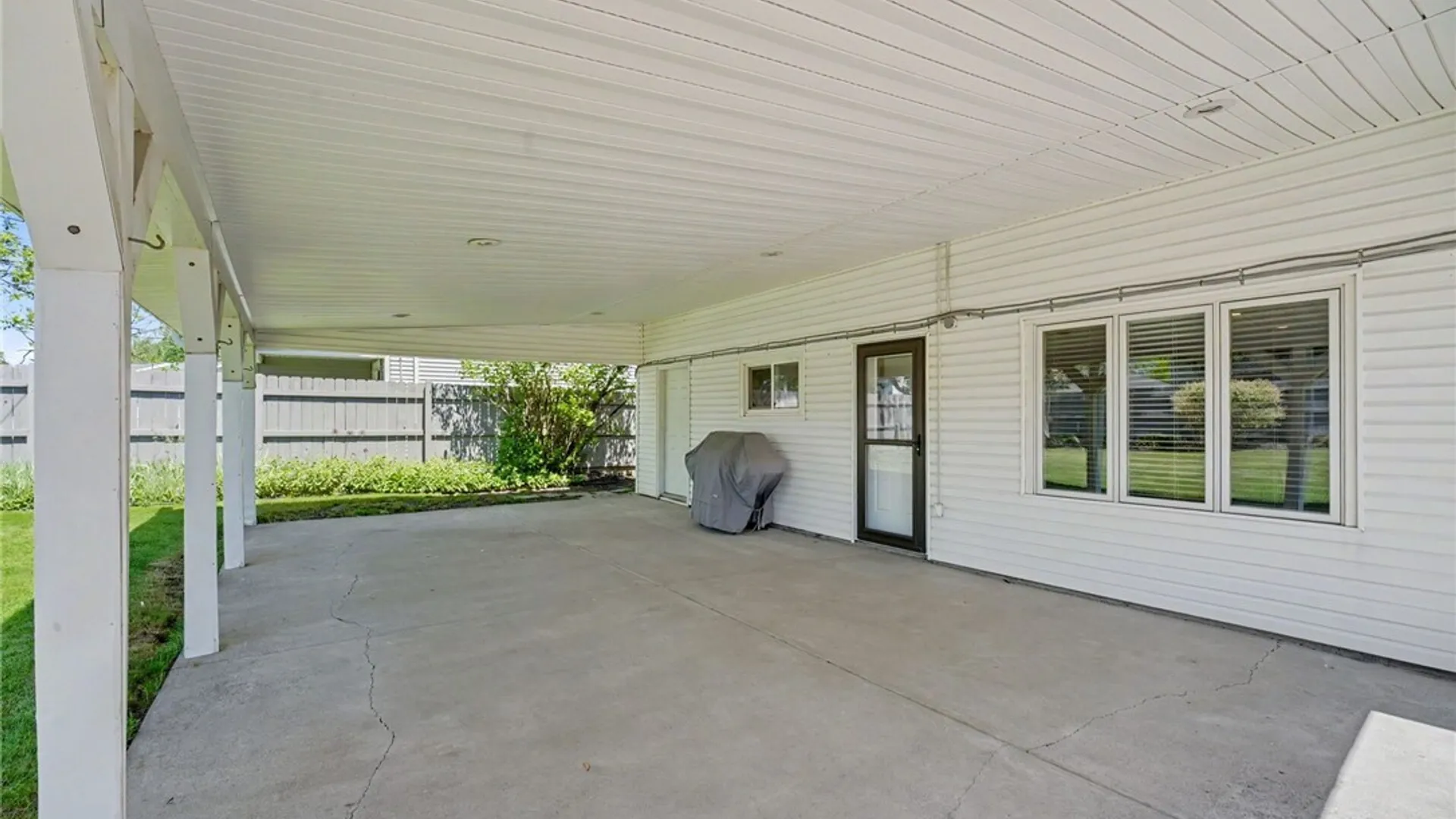 Property at 142 Dalewood Drive, Amherst, NY 14228 34
