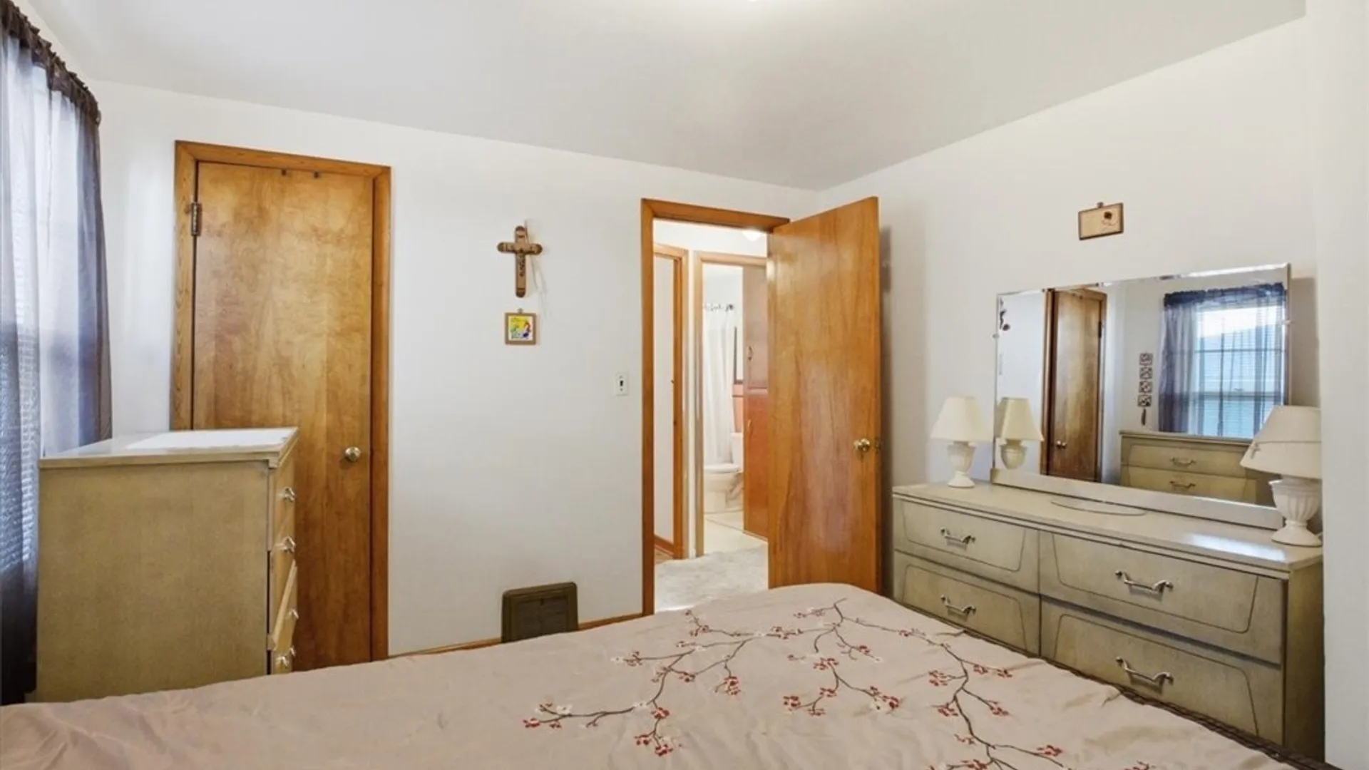 Property at 12 Tussing Lane, Tonawanda, NY 14150 13