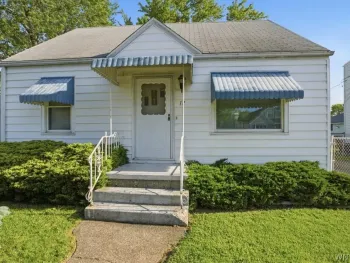 Property at 12 Tussing Lane, Tonawanda, NY 14150