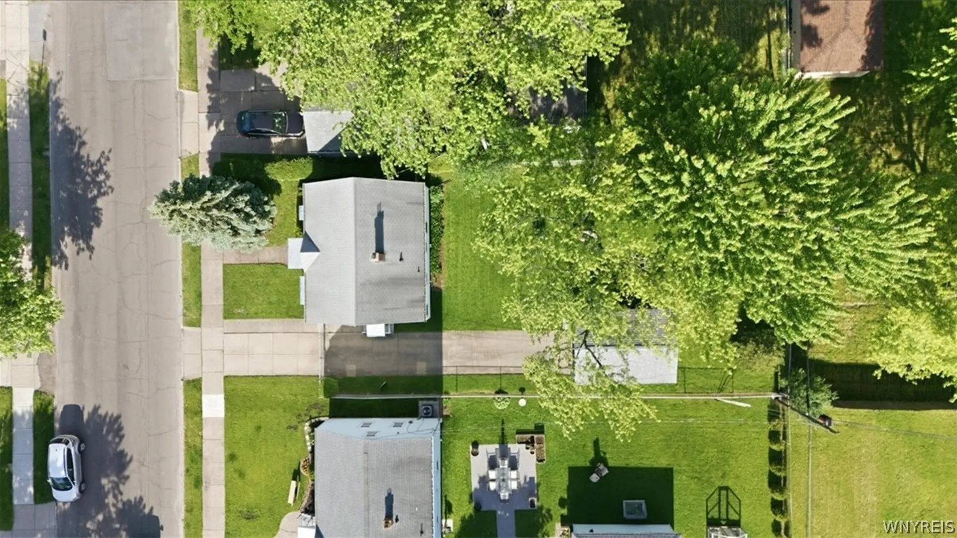 Property at 12 Tussing Lane, Tonawanda, NY 14150 22