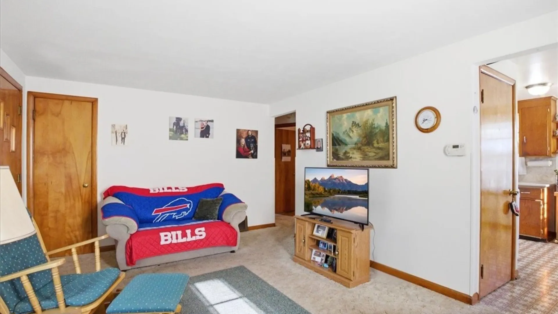 Property at 12 Tussing Lane, Tonawanda, NY 14150 8