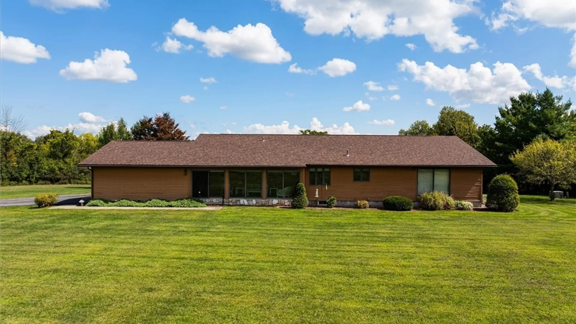 Property at 2354 Middle Road, Oneida, NY 13421 37