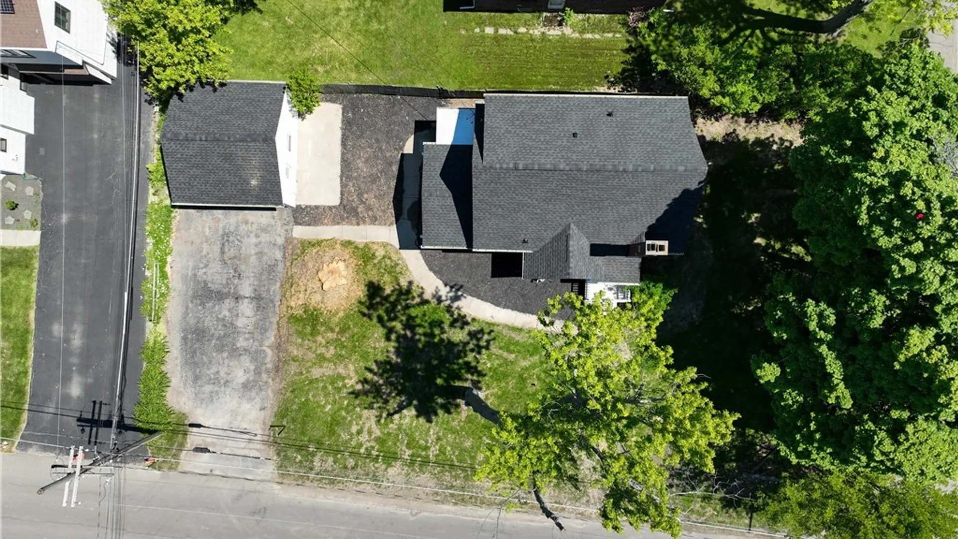 Property at 4636 Kennison Parkway, Hamburg, NY 14075 5