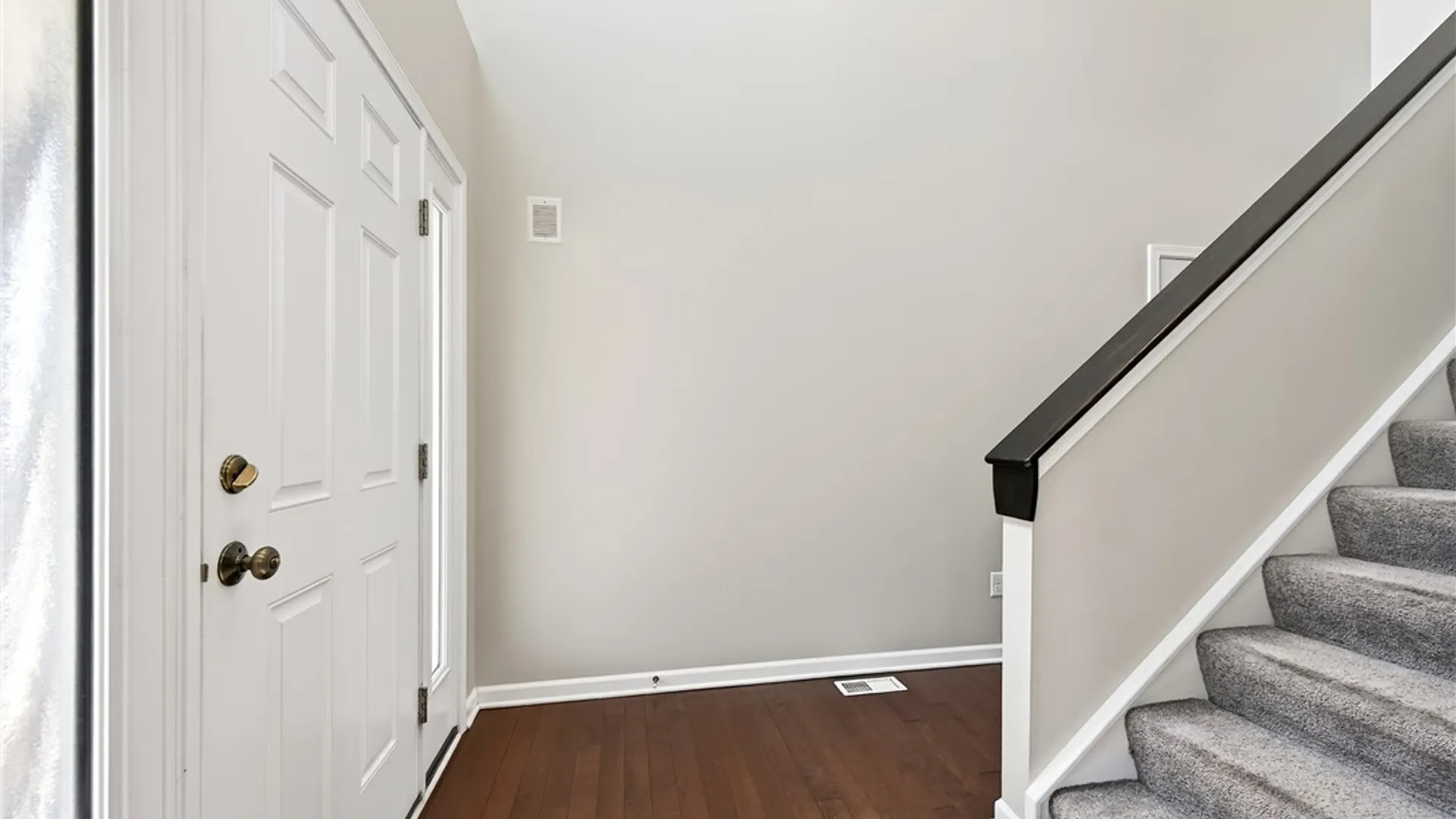 Property at 148 Rachel Vincent, Buffalo, NY 14216 6