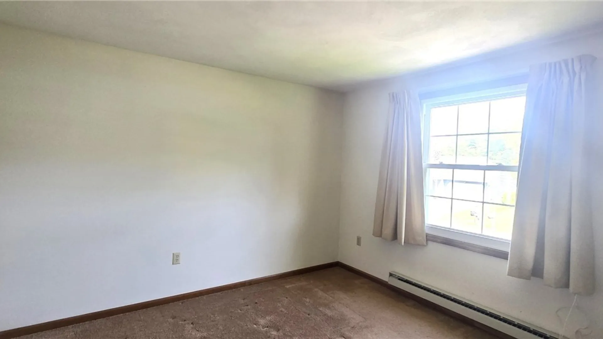 Property at 8361 Sextant Drive, Clay, NY 13027 9
