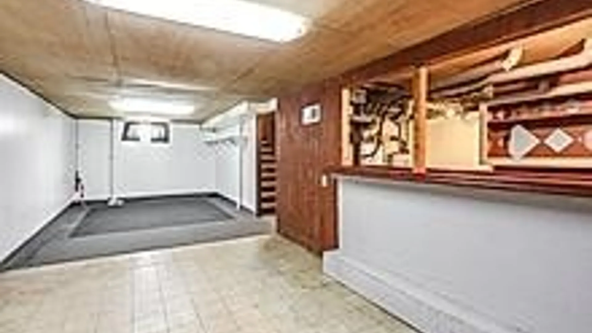 Property at 105 Nokomis Parkway, Cheektowaga, NY 14225 16