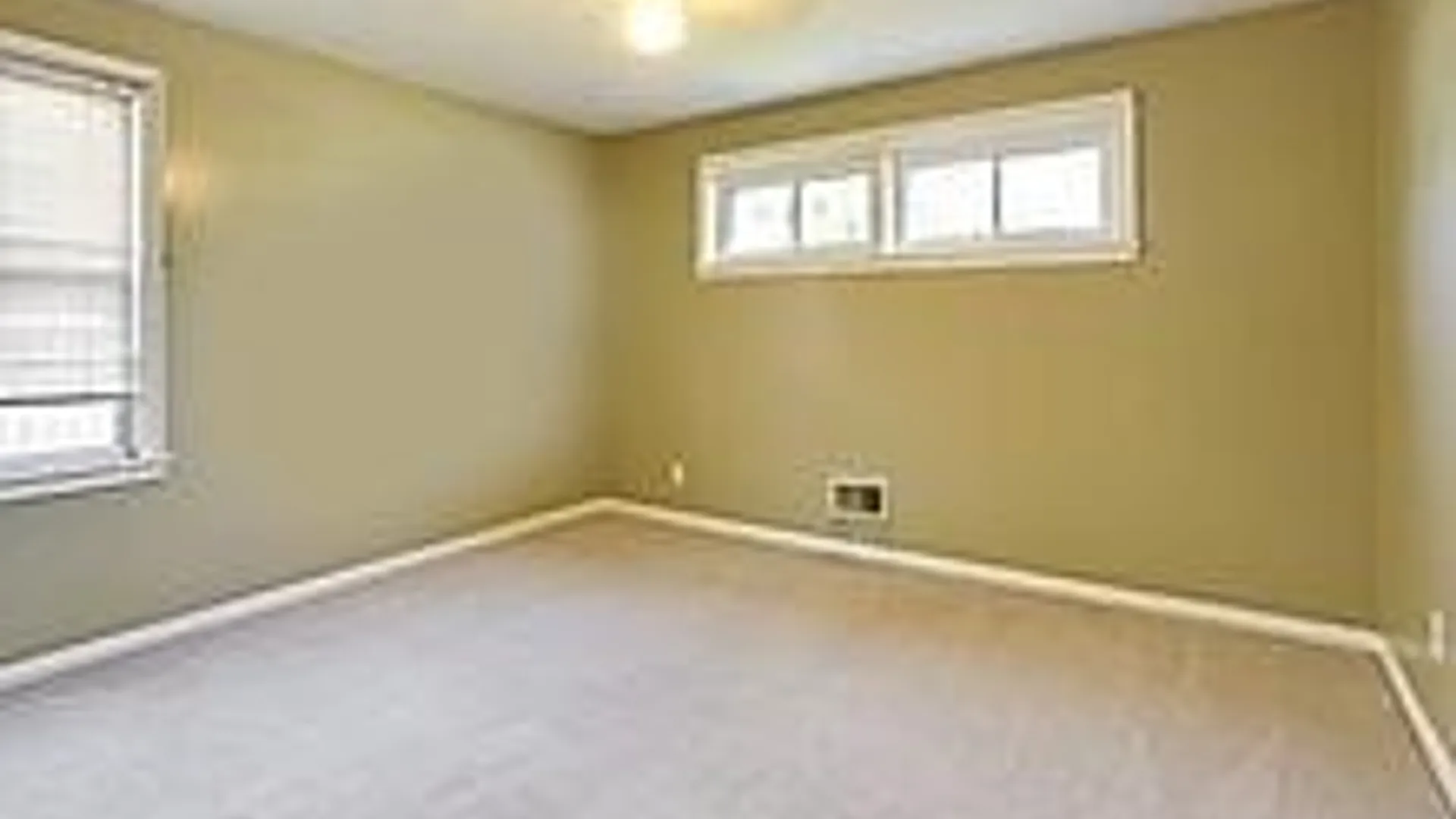 Property at 105 Nokomis Parkway, Cheektowaga, NY 14225 8
