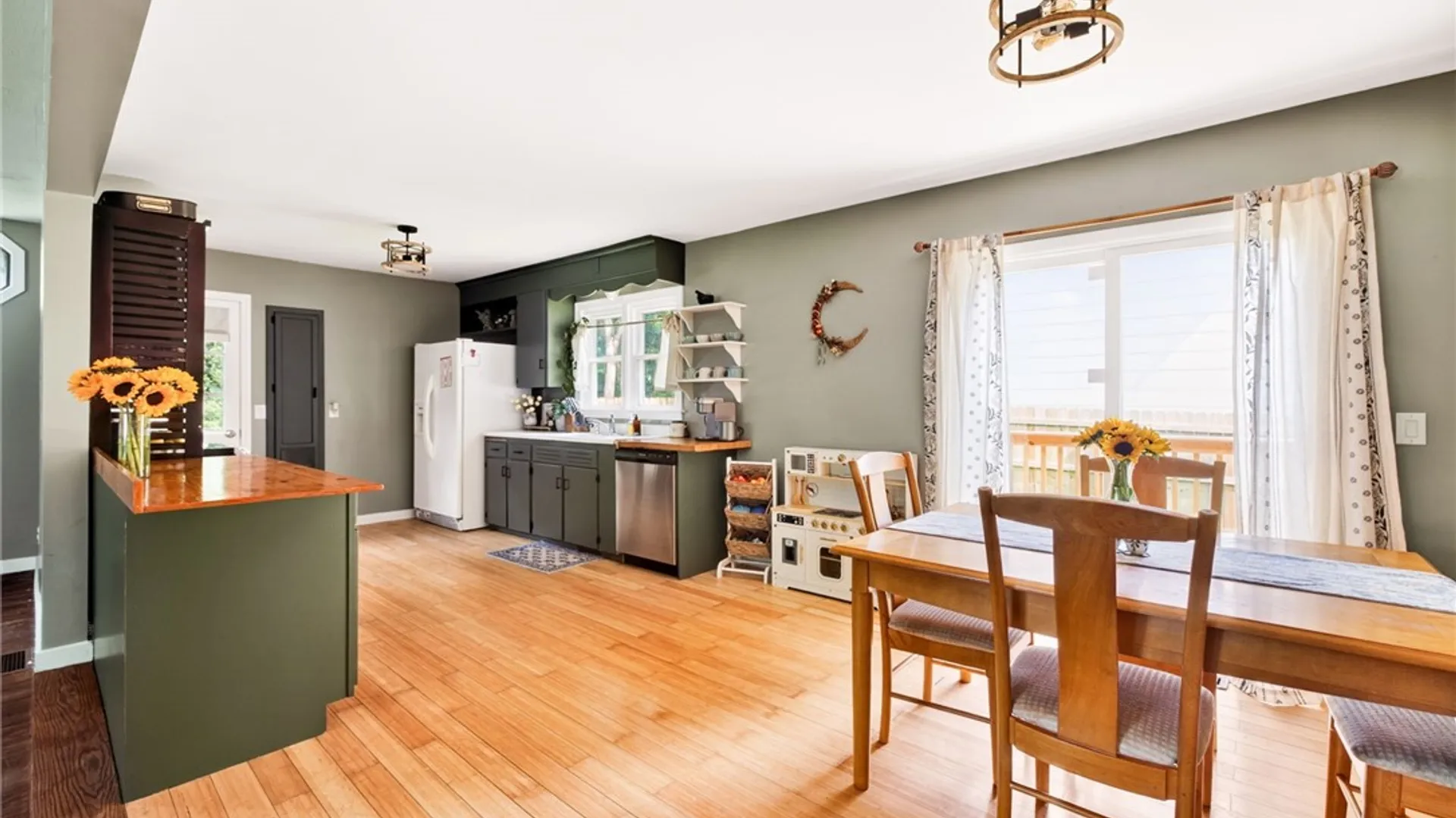 Property at 155 Granger Street, Canandaigua City, NY 14424 16