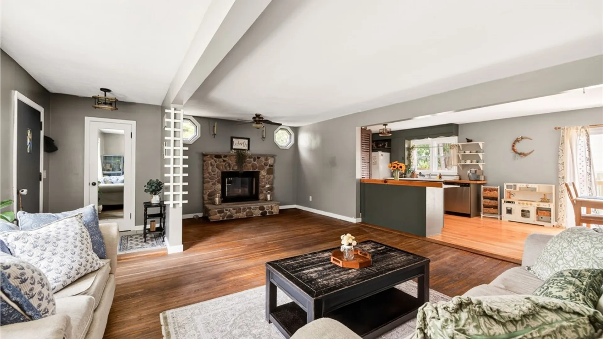 Property at 155 Granger Street, Canandaigua City, NY 14424 9