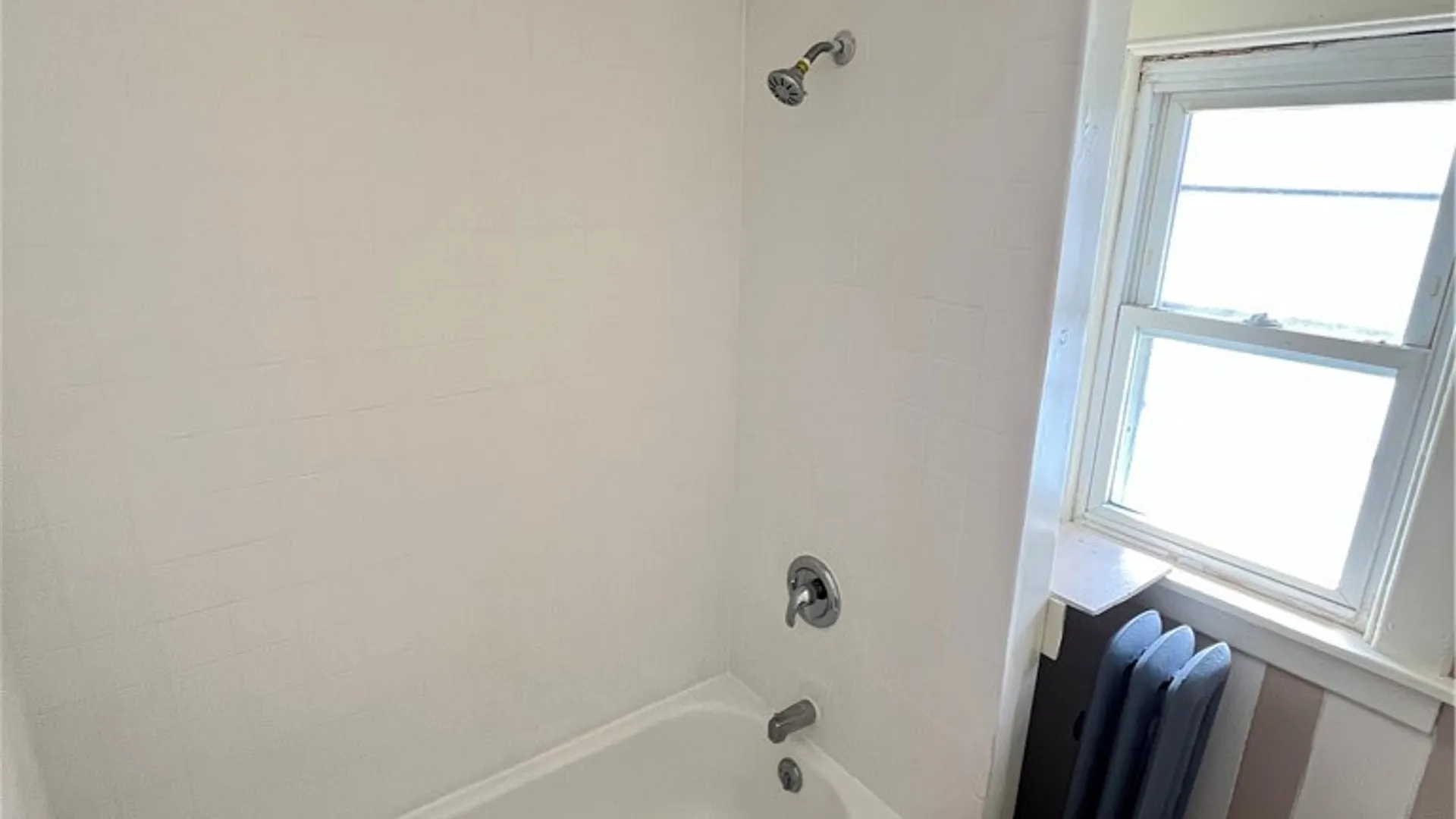 Property at 197 Shirley Avenue, Buffalo, NY 14215 17