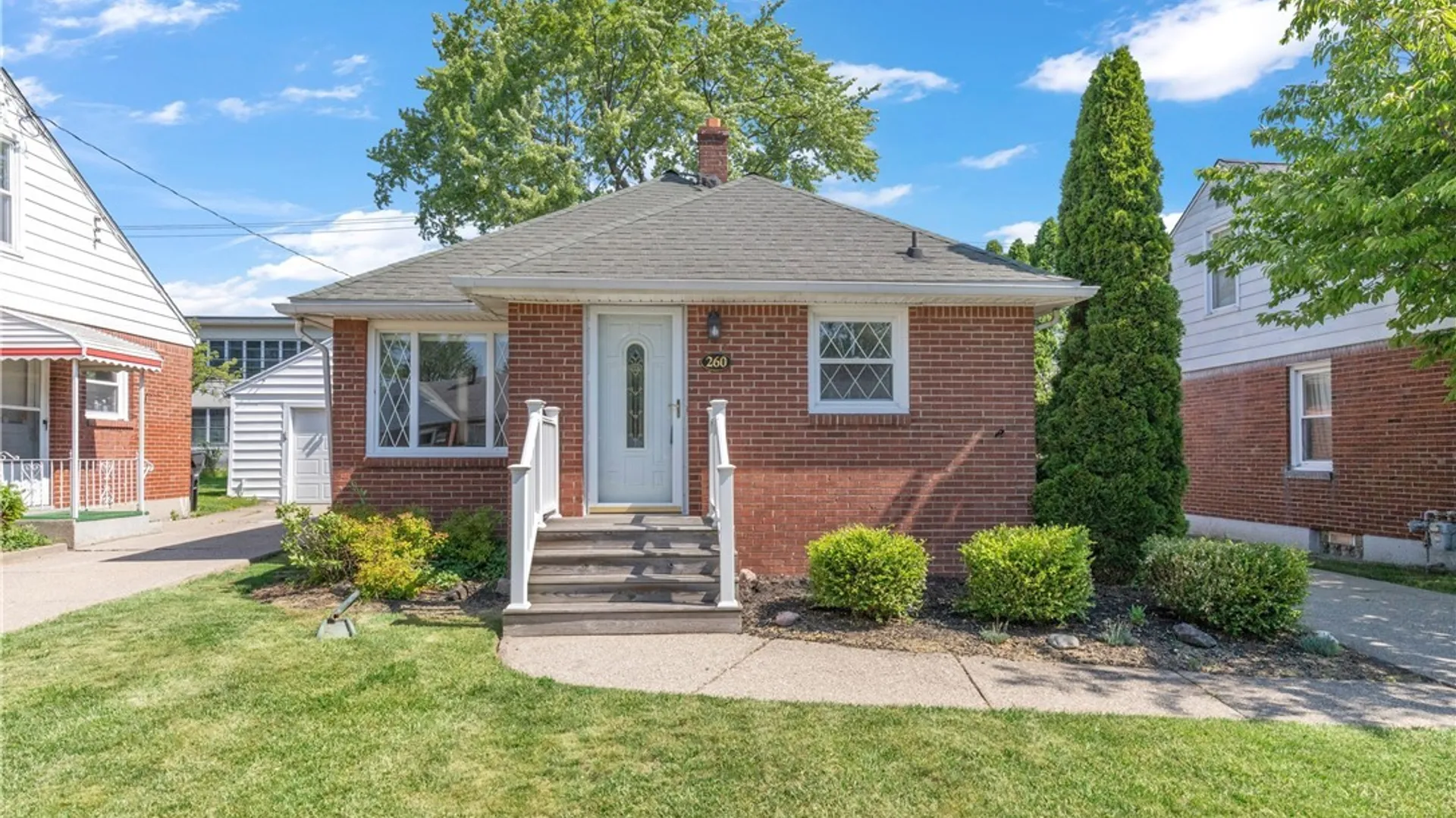 Property at 260 Glencove Road, Tonawanda, NY 14223 2