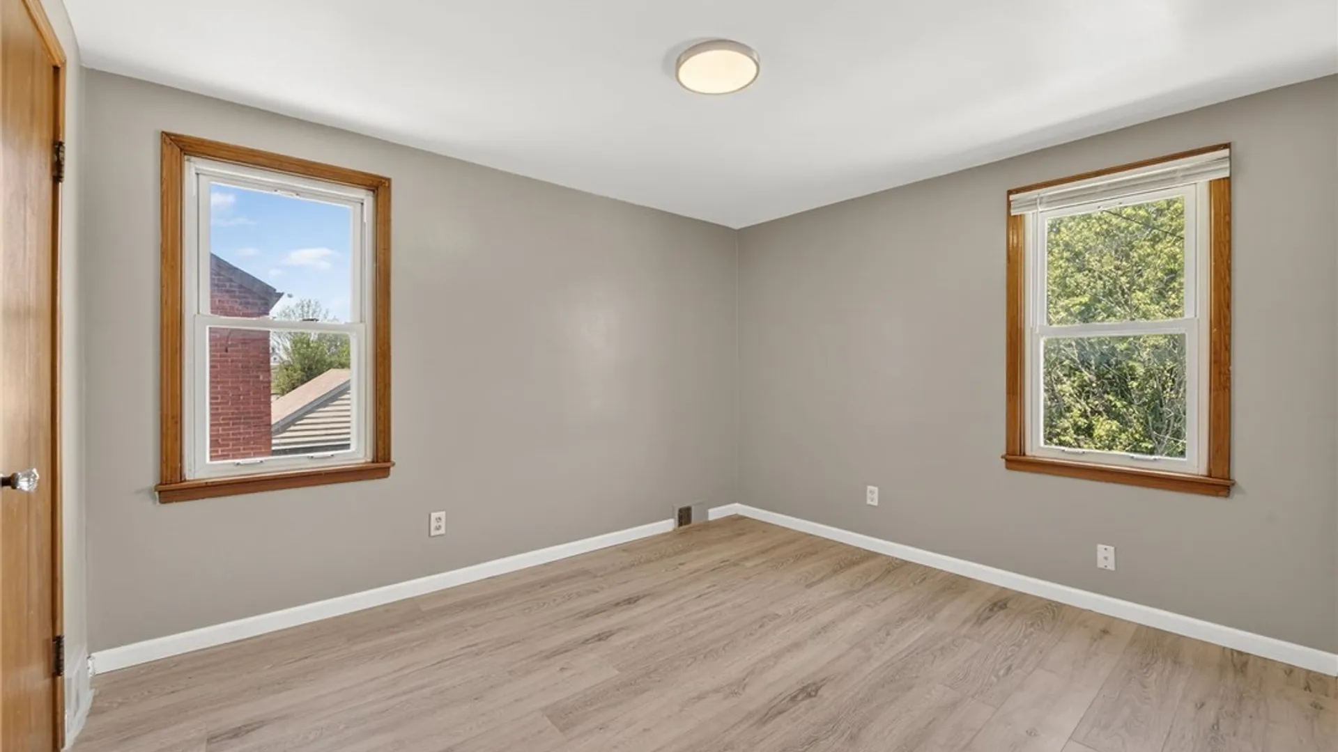 Property at 3410 Genesee Street, Cheektowaga, NY 14225 17