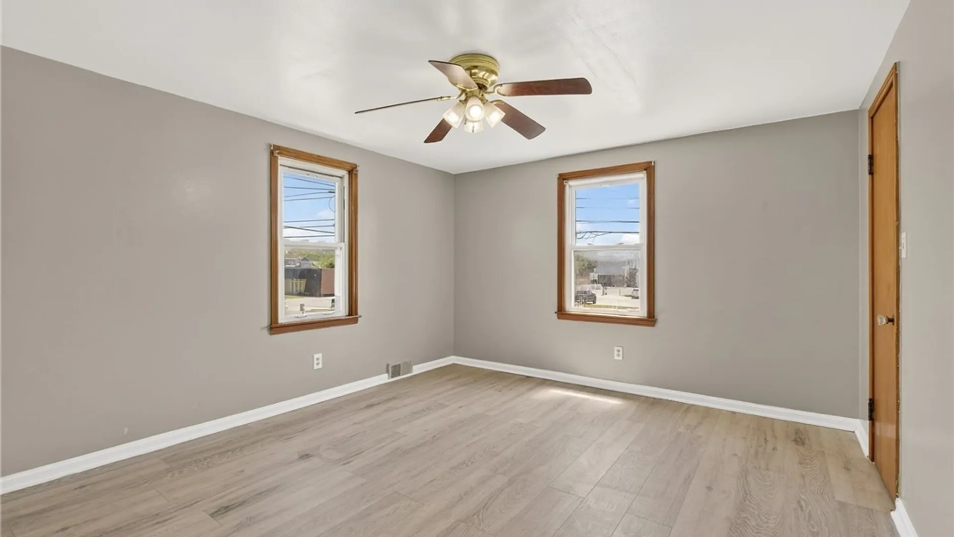 Property at 3410 Genesee Street, Cheektowaga, NY 14225 33