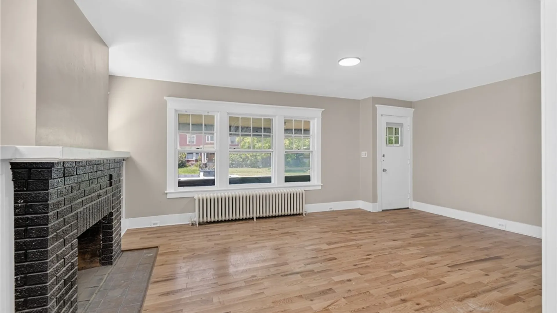 Property at 405 Parkside Avenue, Buffalo, NY 14216 10