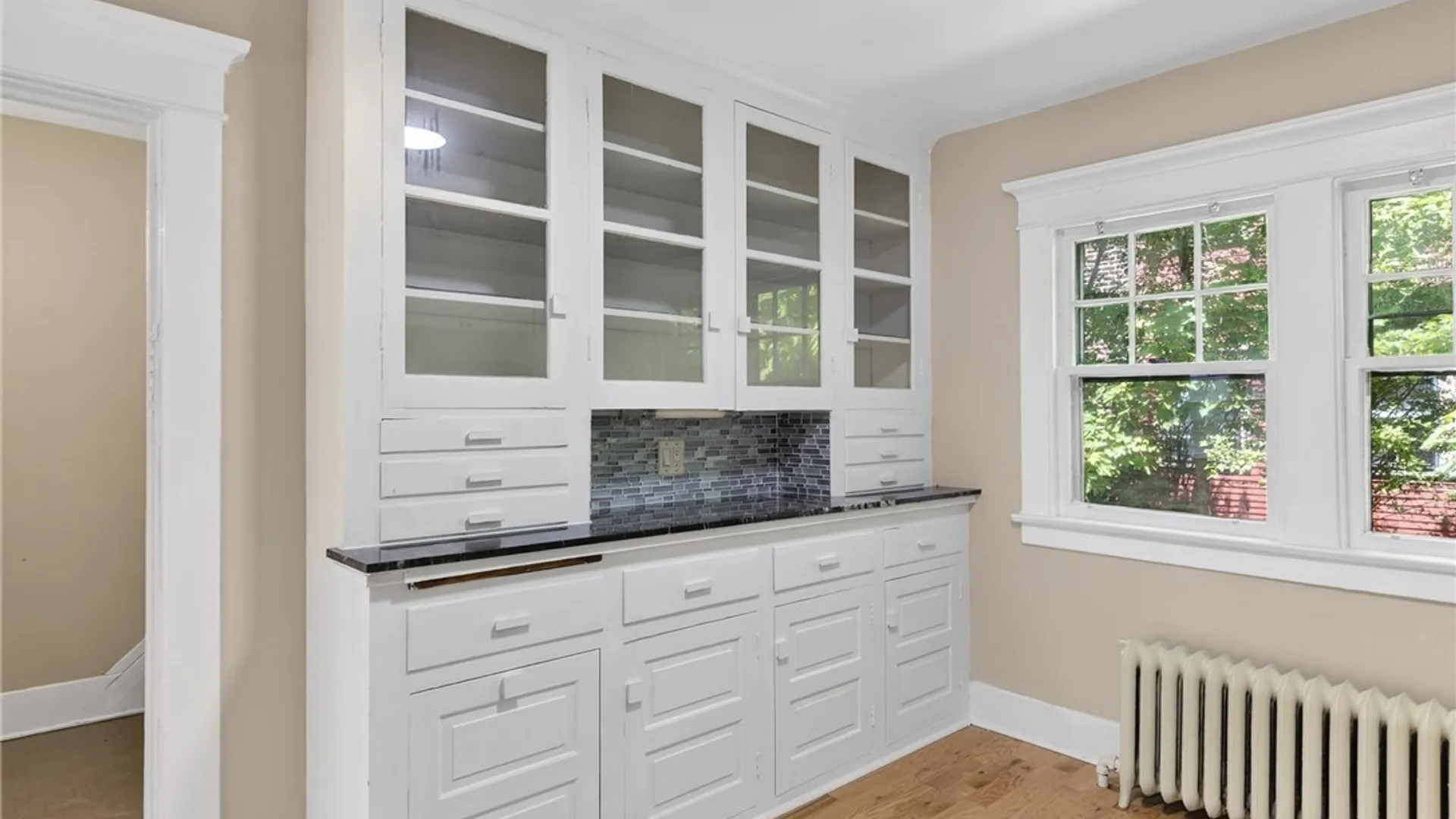 Property at 405 Parkside Avenue, Buffalo, NY 14216 17