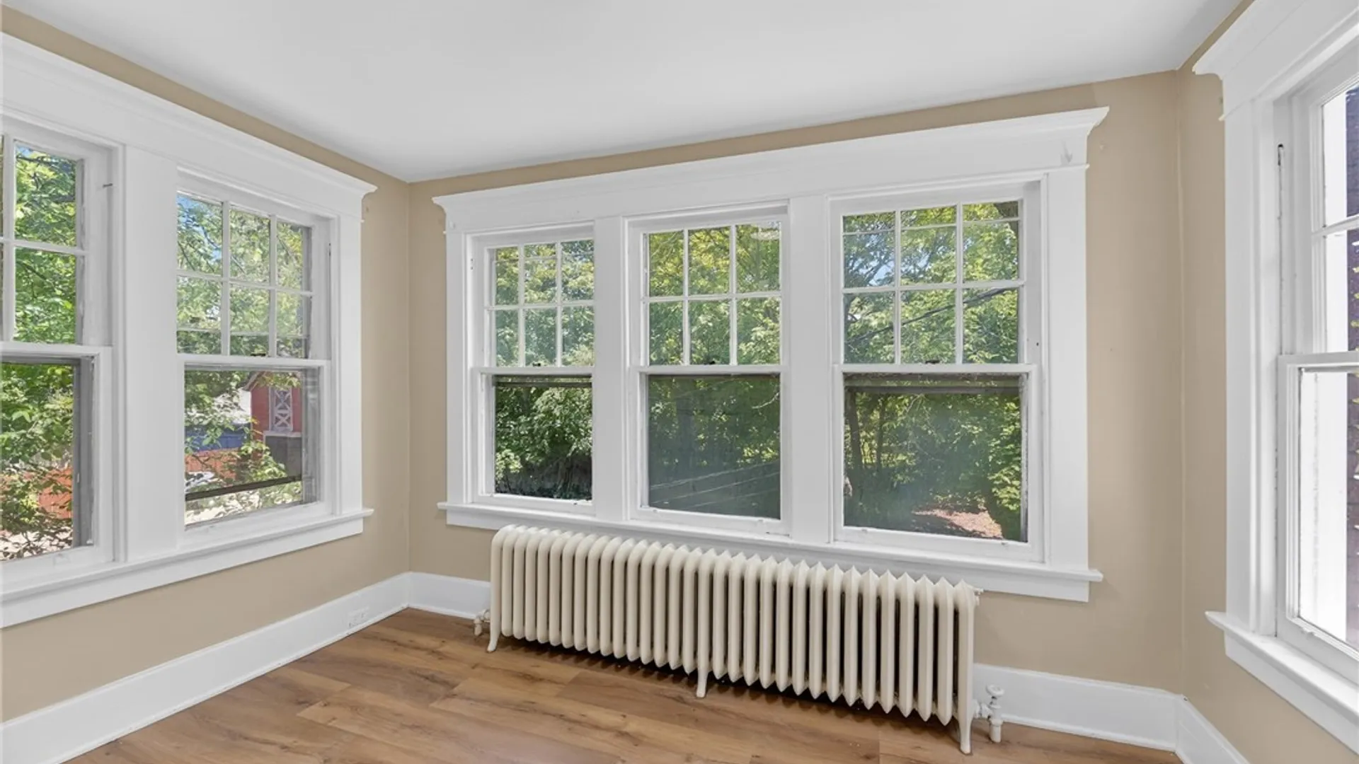 Property at 405 Parkside Avenue, Buffalo, NY 14216 40