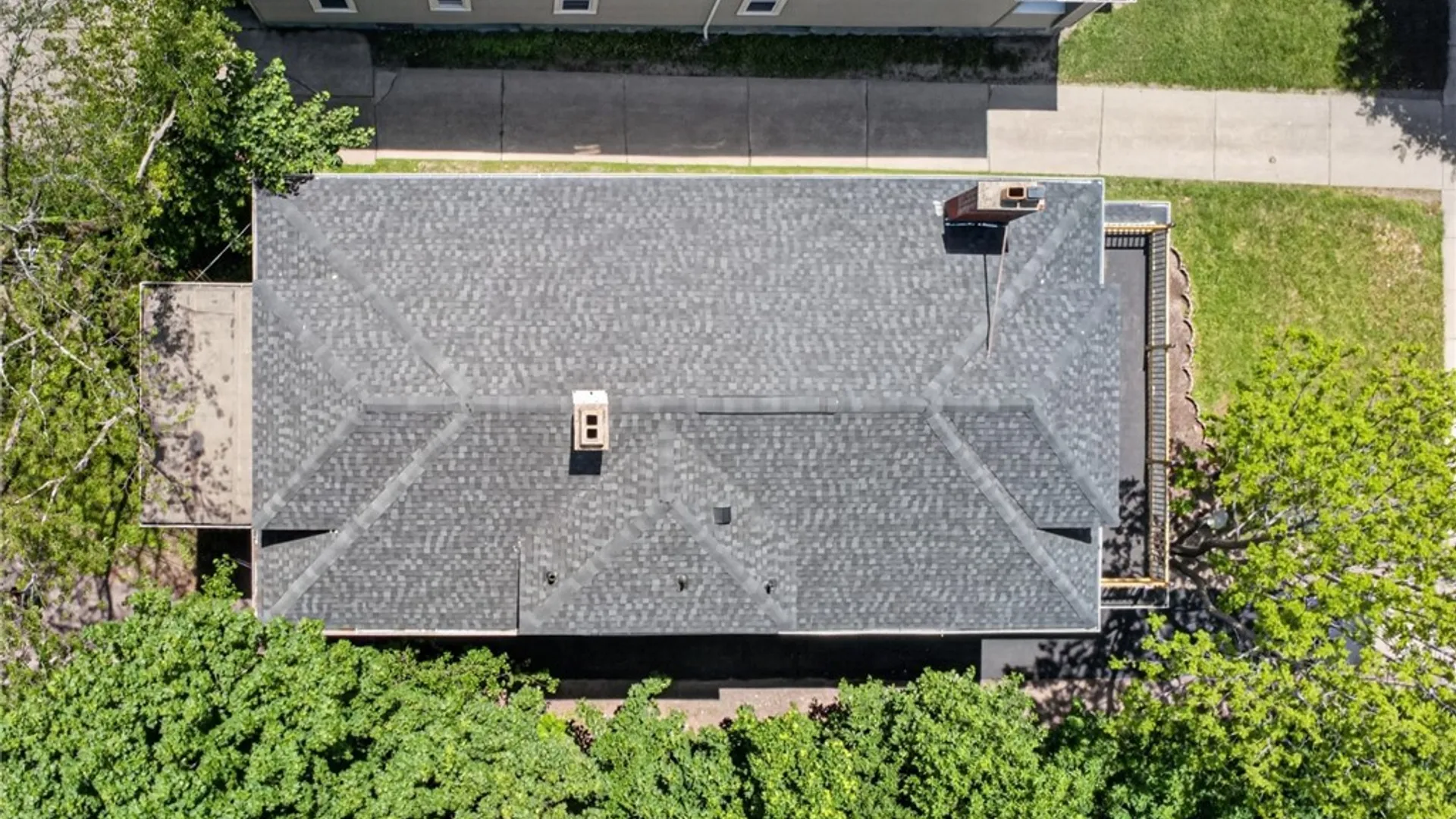 Property at 405 Parkside Avenue, Buffalo, NY 14216 5