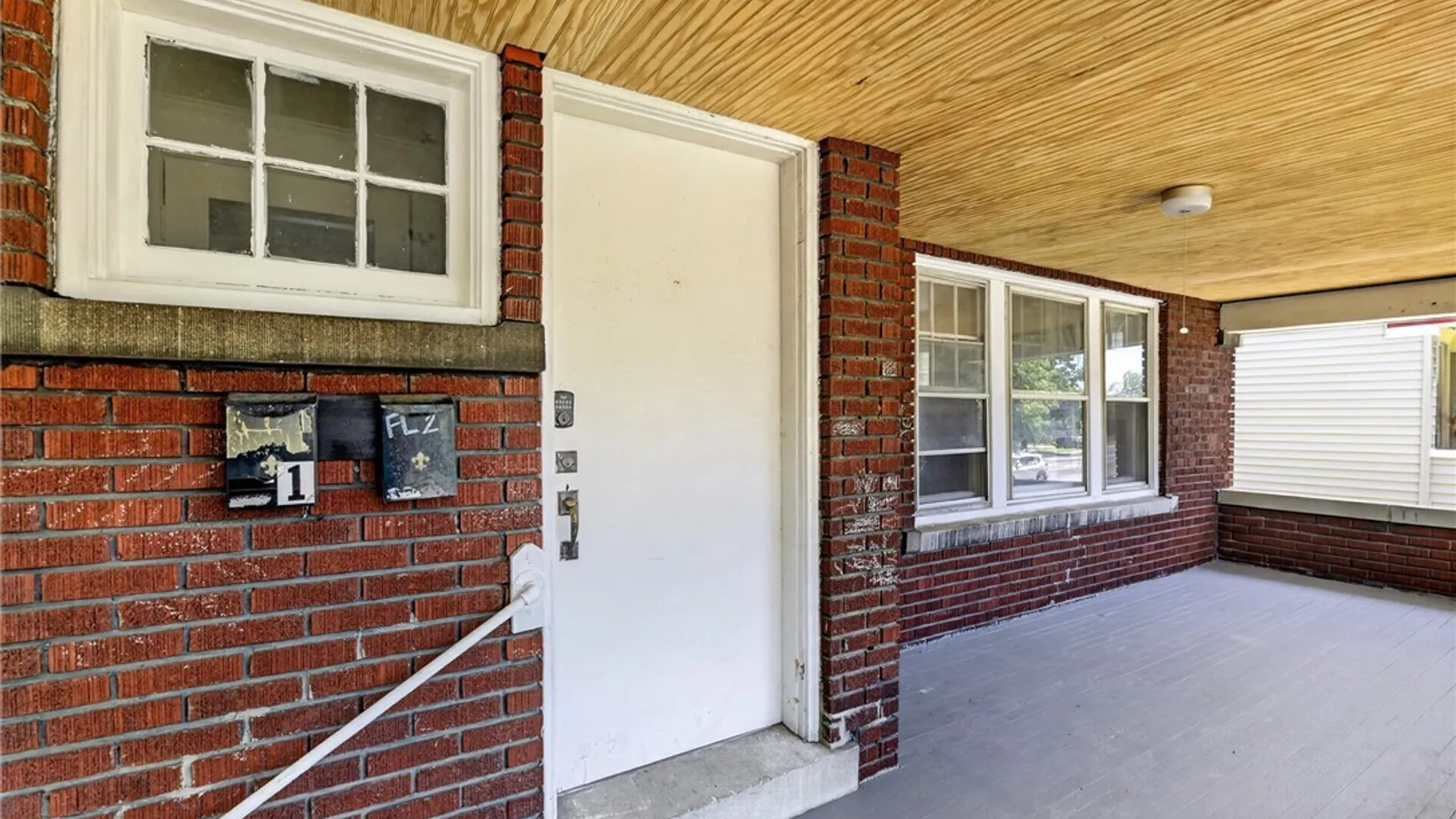 Property at 405 Parkside Avenue, Buffalo, NY 14216 8