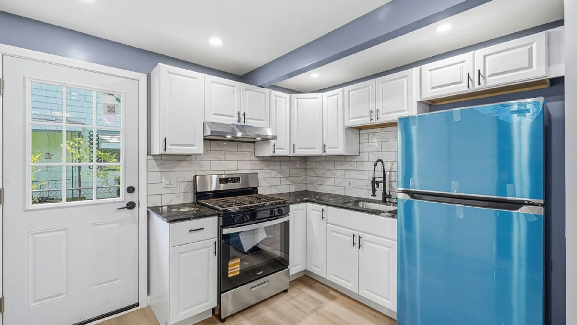 Property at 5 Twain Court, Tonawanda, NY 14150 24