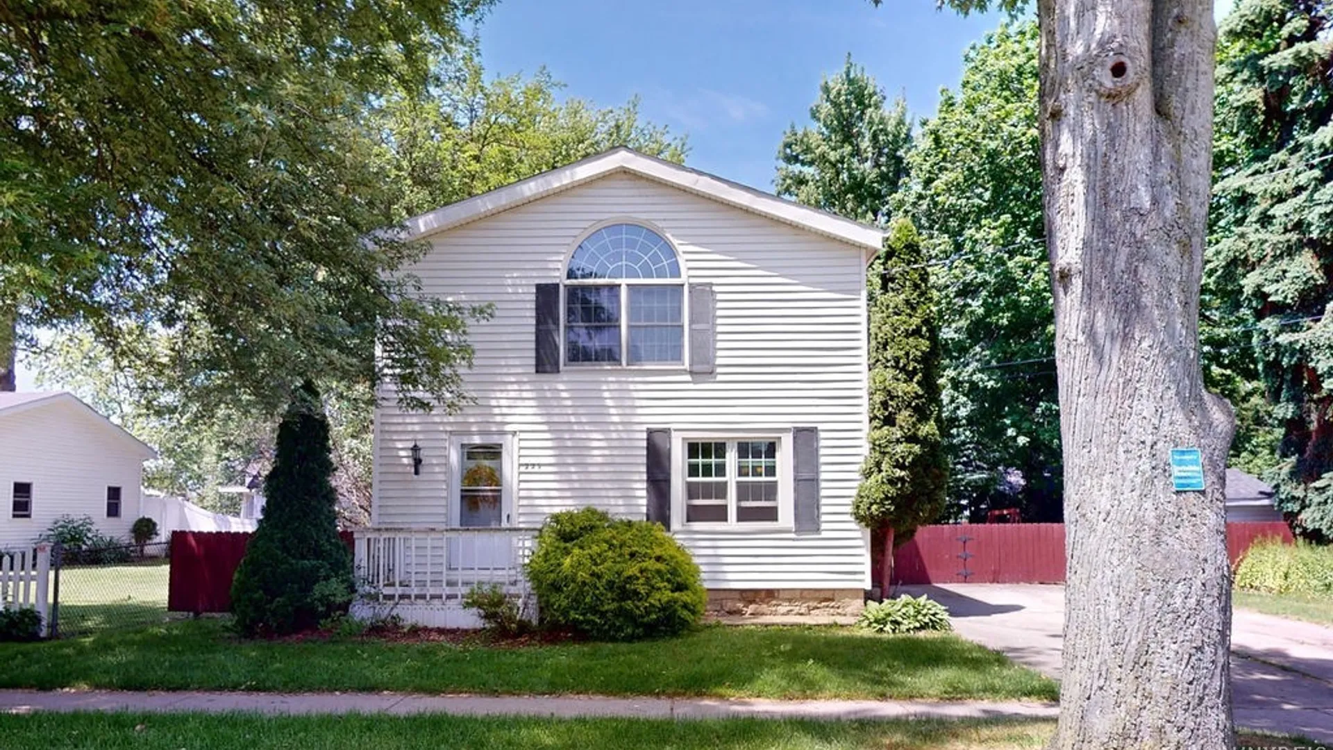 Property at 225 N 4th Street, Lewiston, NY 14092 3