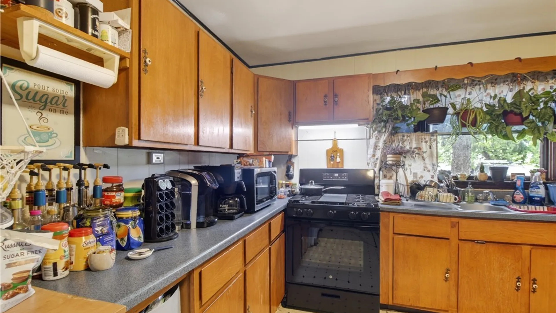 Property at 613 Spring Street, Utica, NY 13502 12