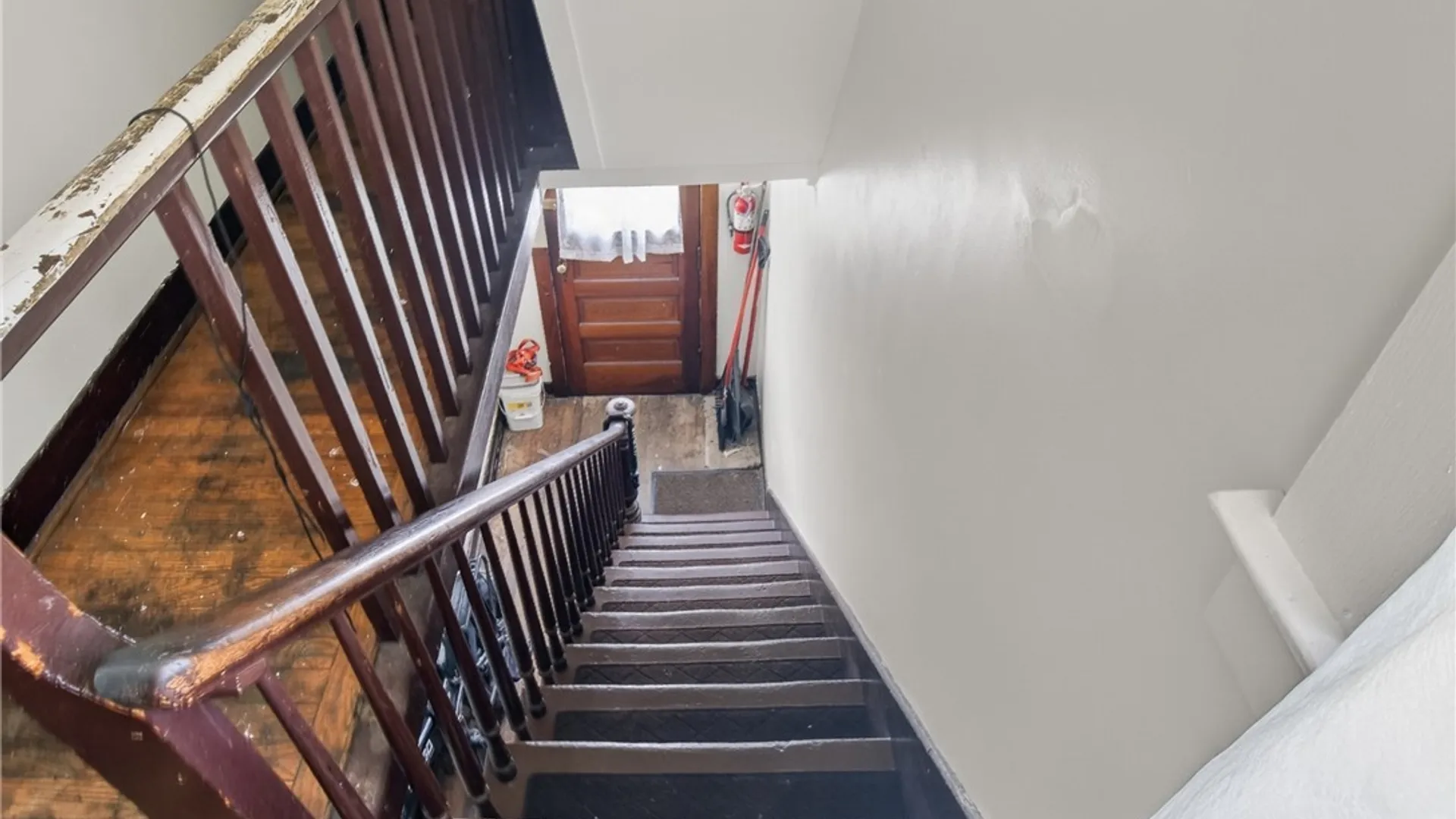 Property at 811 Huntington Street, Utica, NY 13502 14