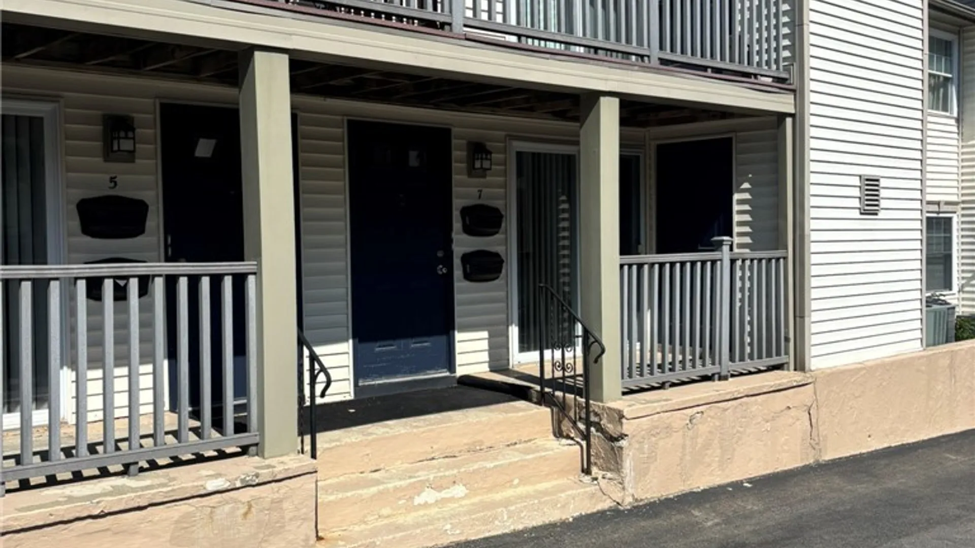 Property at 770 W Ferry Street, Buffalo, NY 14222 3