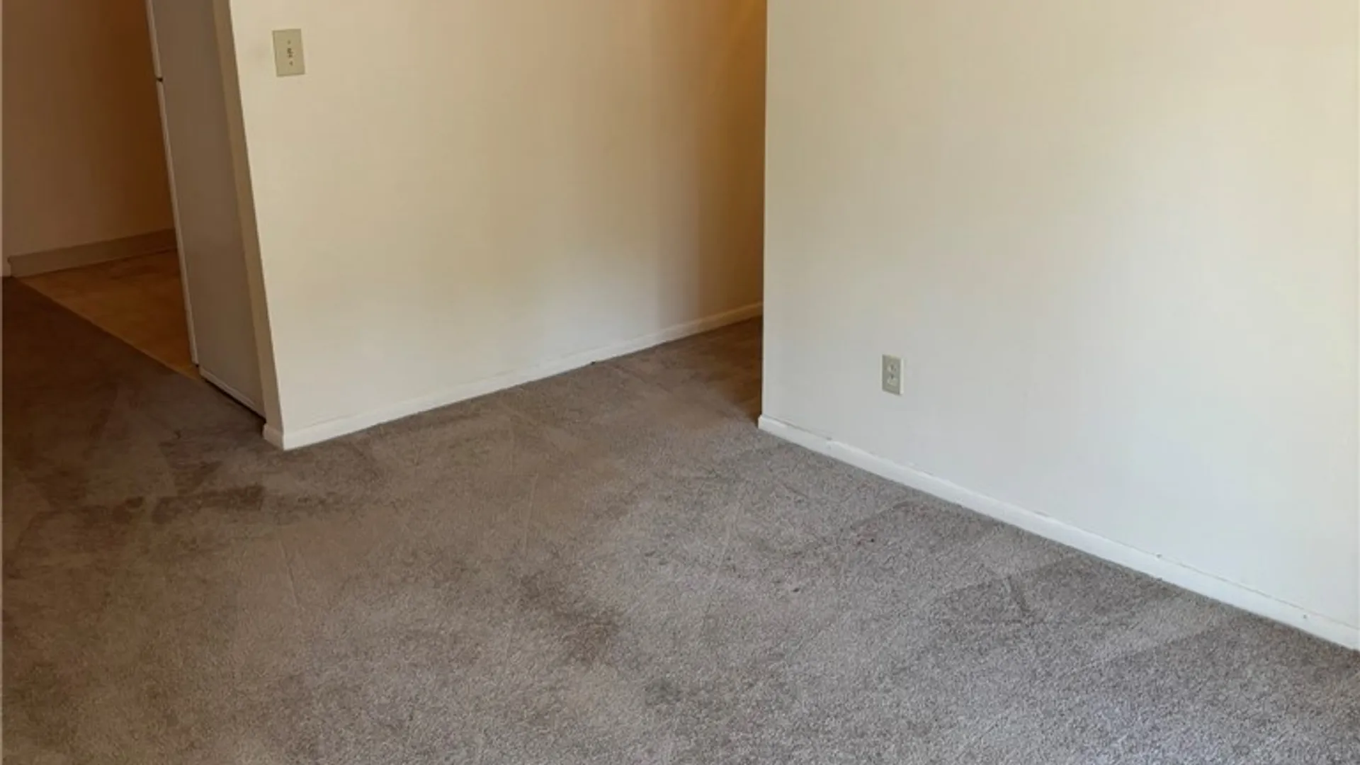 Property at 770 W Ferry Street, Buffalo, NY 14222 4