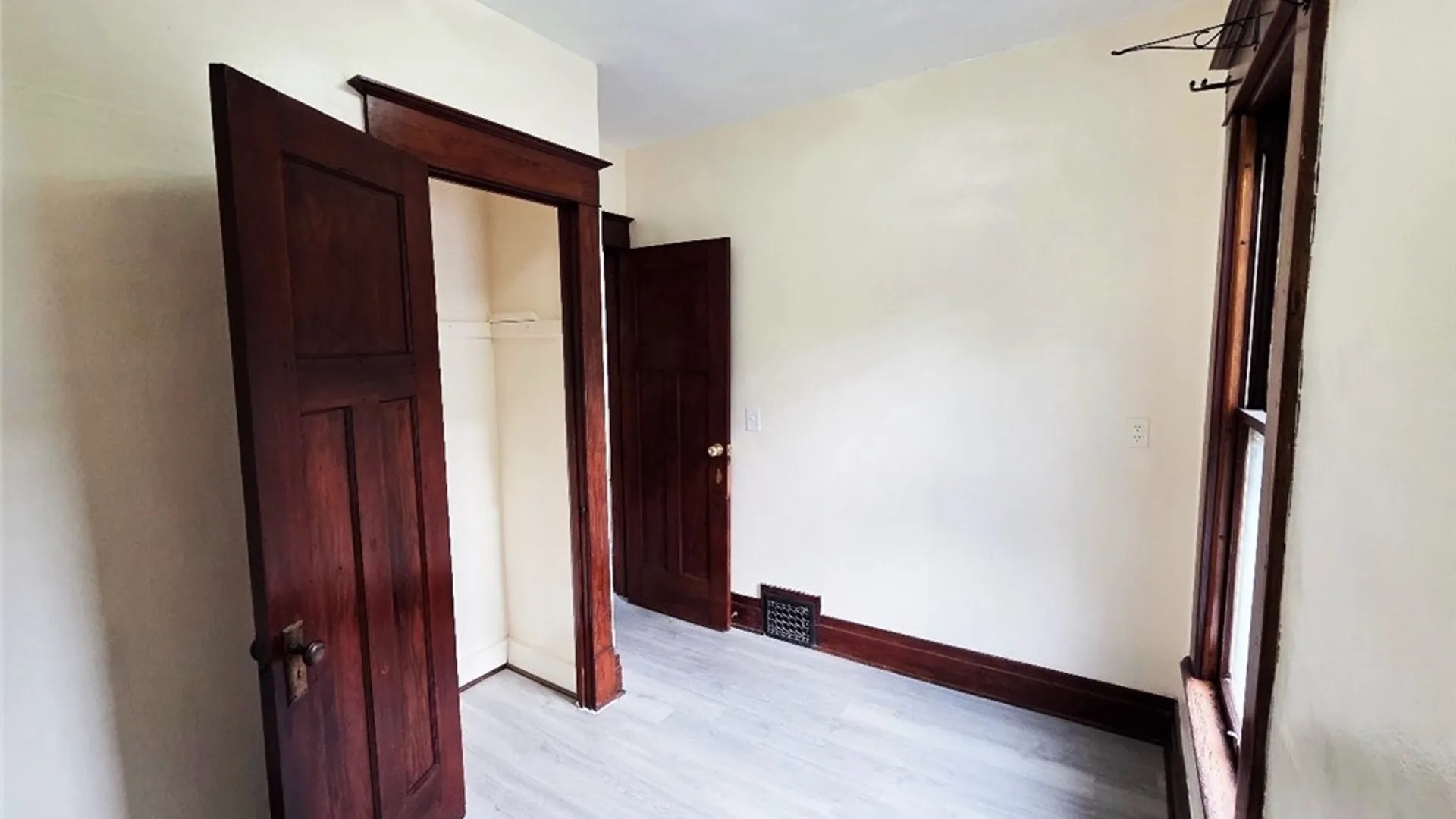 Property at 304 Northland Avenue, Buffalo, NY 14208 17