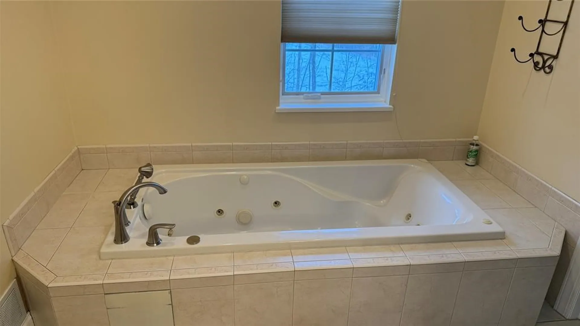 Property at 1013 Gabriella Avenue, Union, NY 13760 22