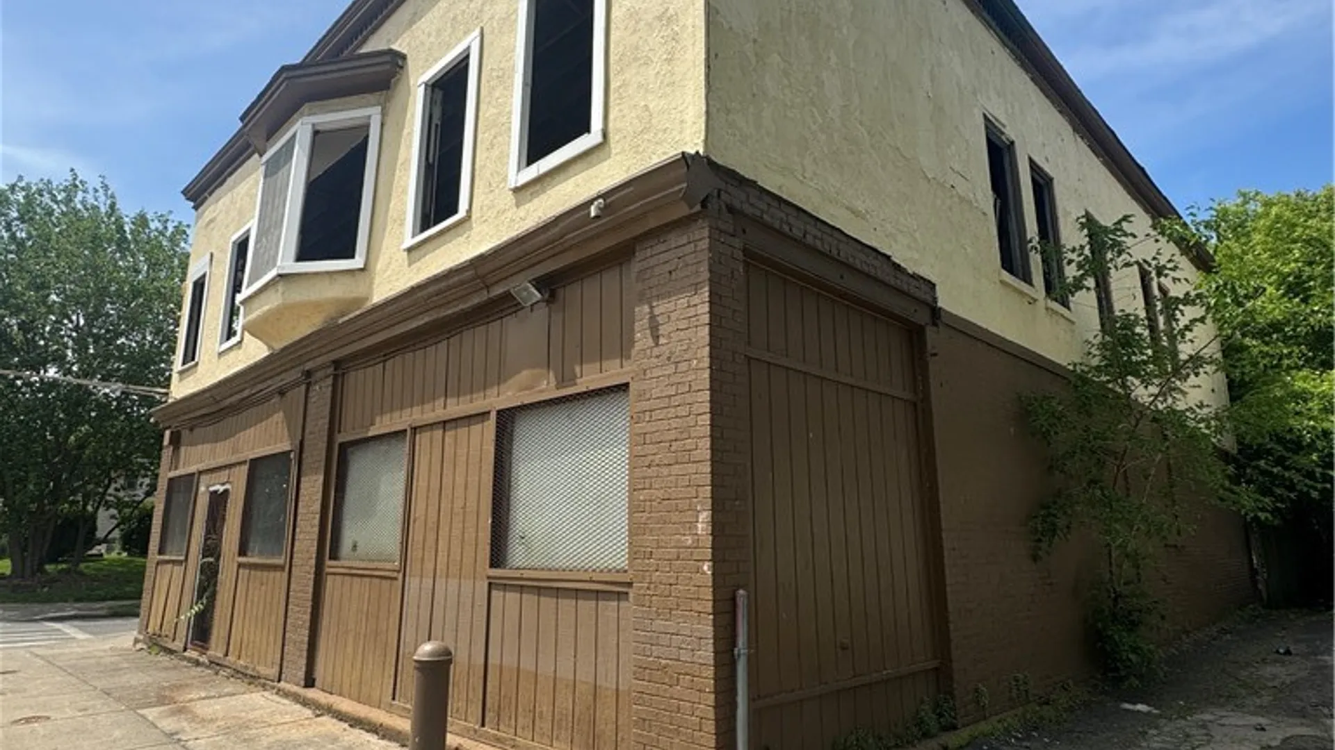 Property at 228 Parsells Avenue, Rochester, NY 14609 2
