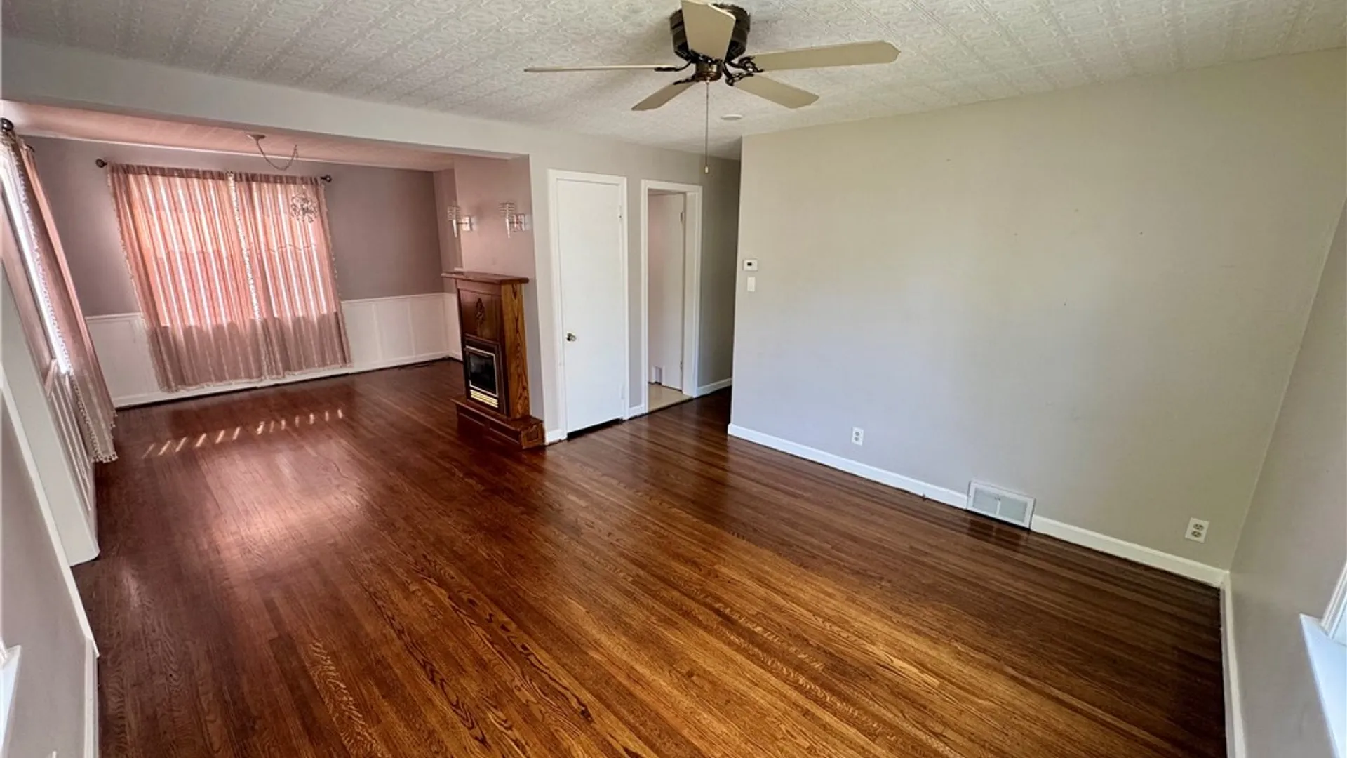 Property at 347 Stillwell Avenue, Tonawanda, NY 14217 14