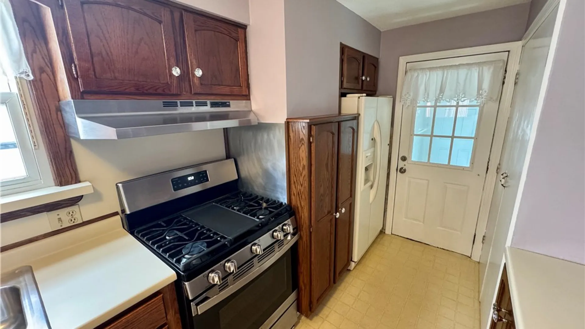 Property at 347 Stillwell Avenue, Tonawanda, NY 14217 24
