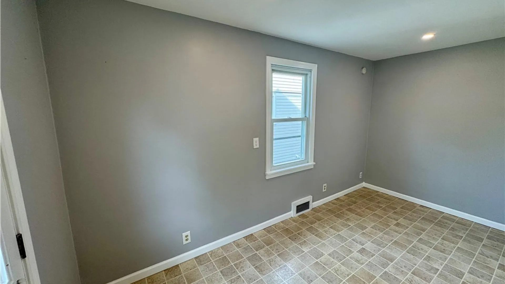 Property at 347 Stillwell Avenue, Tonawanda, NY 14217 27