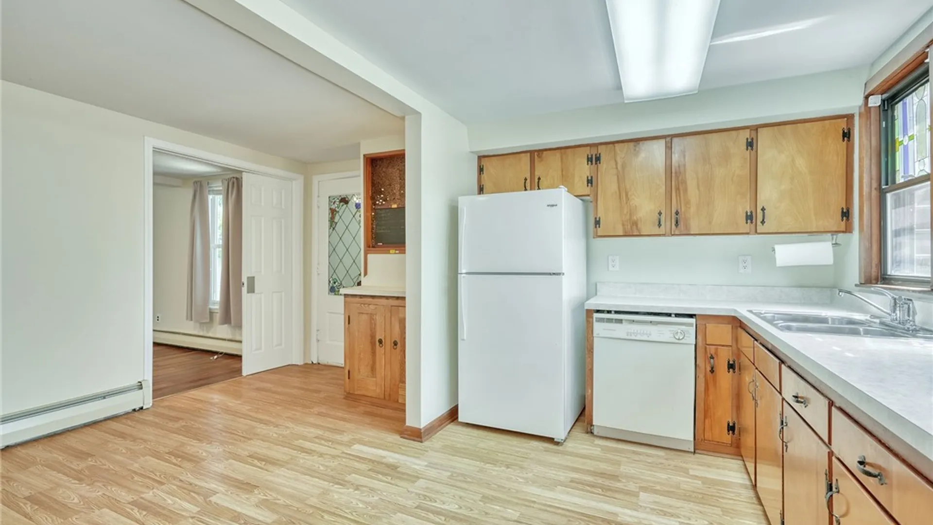 Property at 27 Martin Street, Webster, NY 14580 16