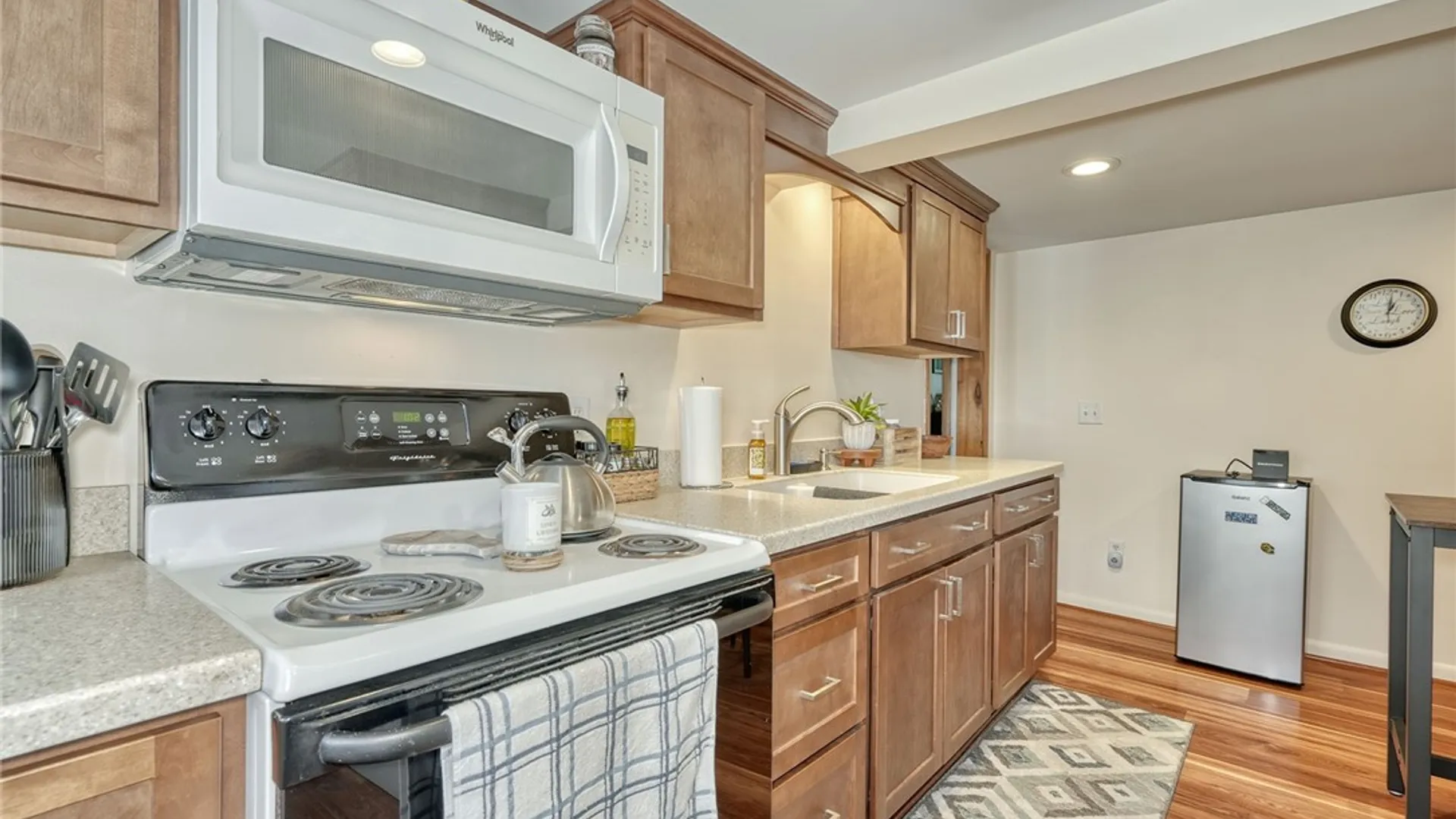 Property at 27 Martin Street, Webster, NY 14580 29