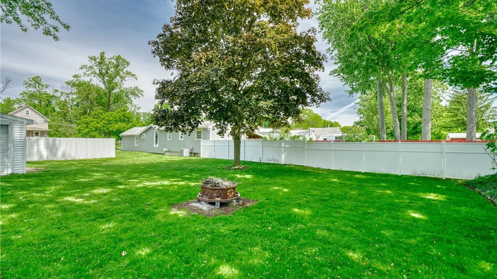 Property at 27 Martin Street, Webster, NY 14580 43