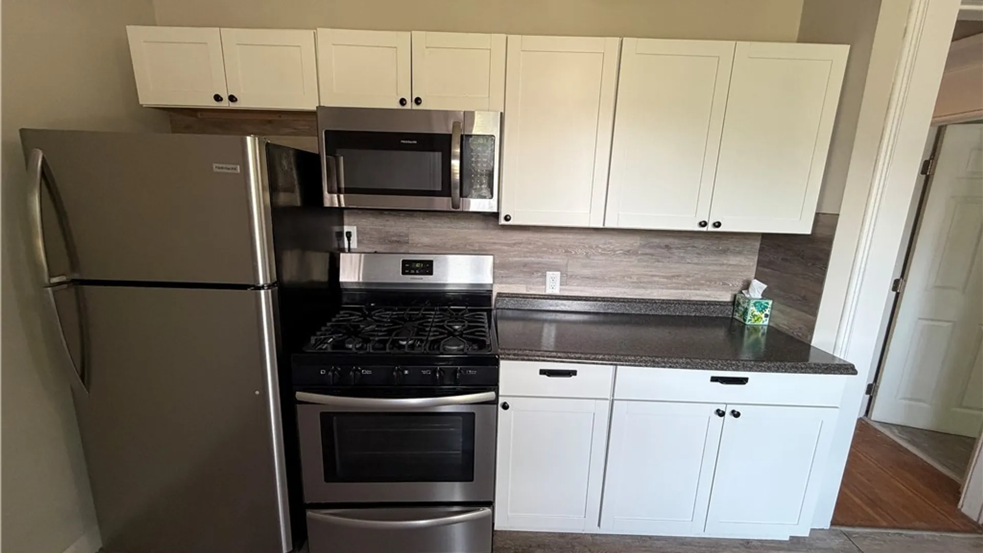 Property at 31 Norwood Avenue, Buffalo, NY 14222 23